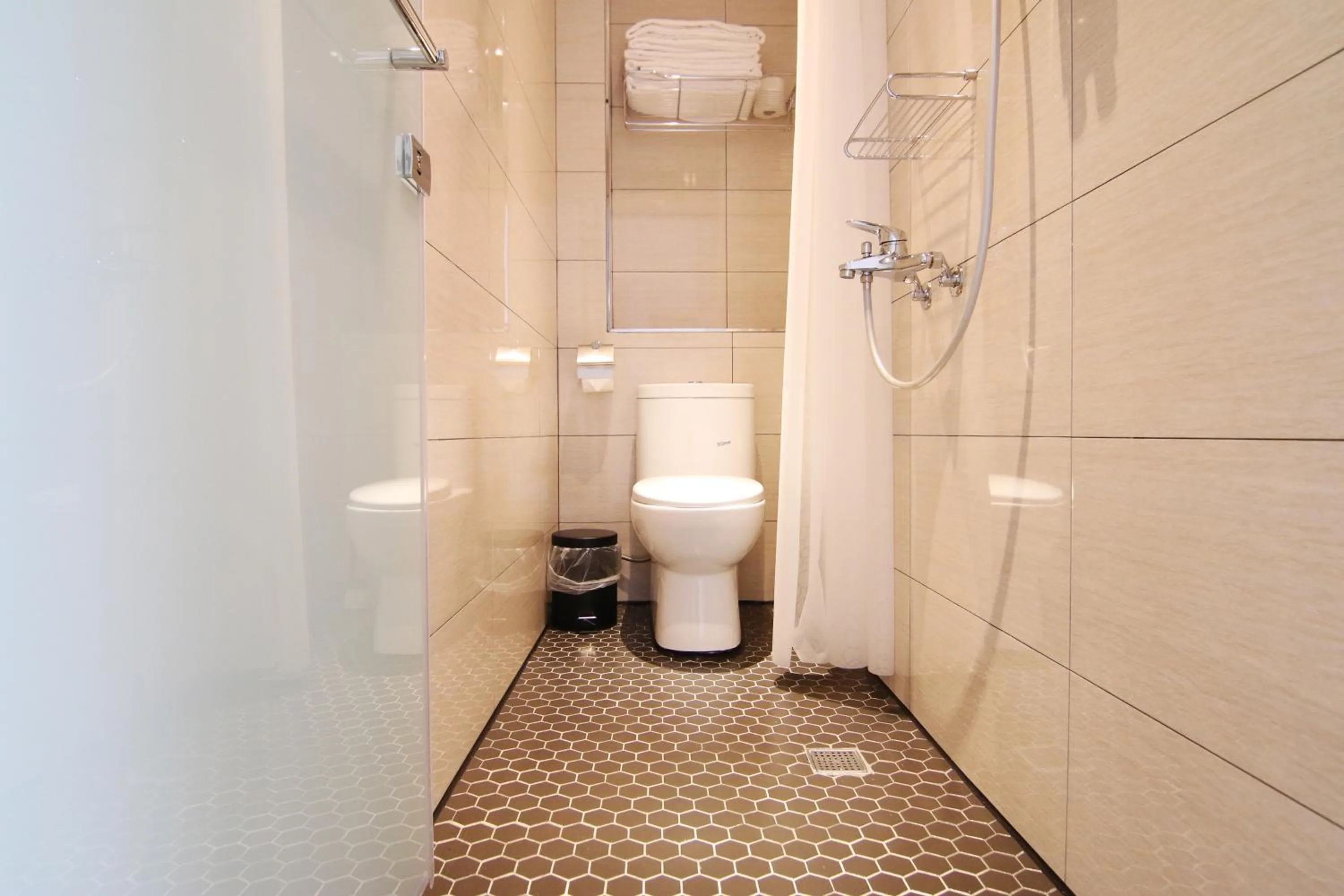 Bathroom in Taipei Sunny Hostel