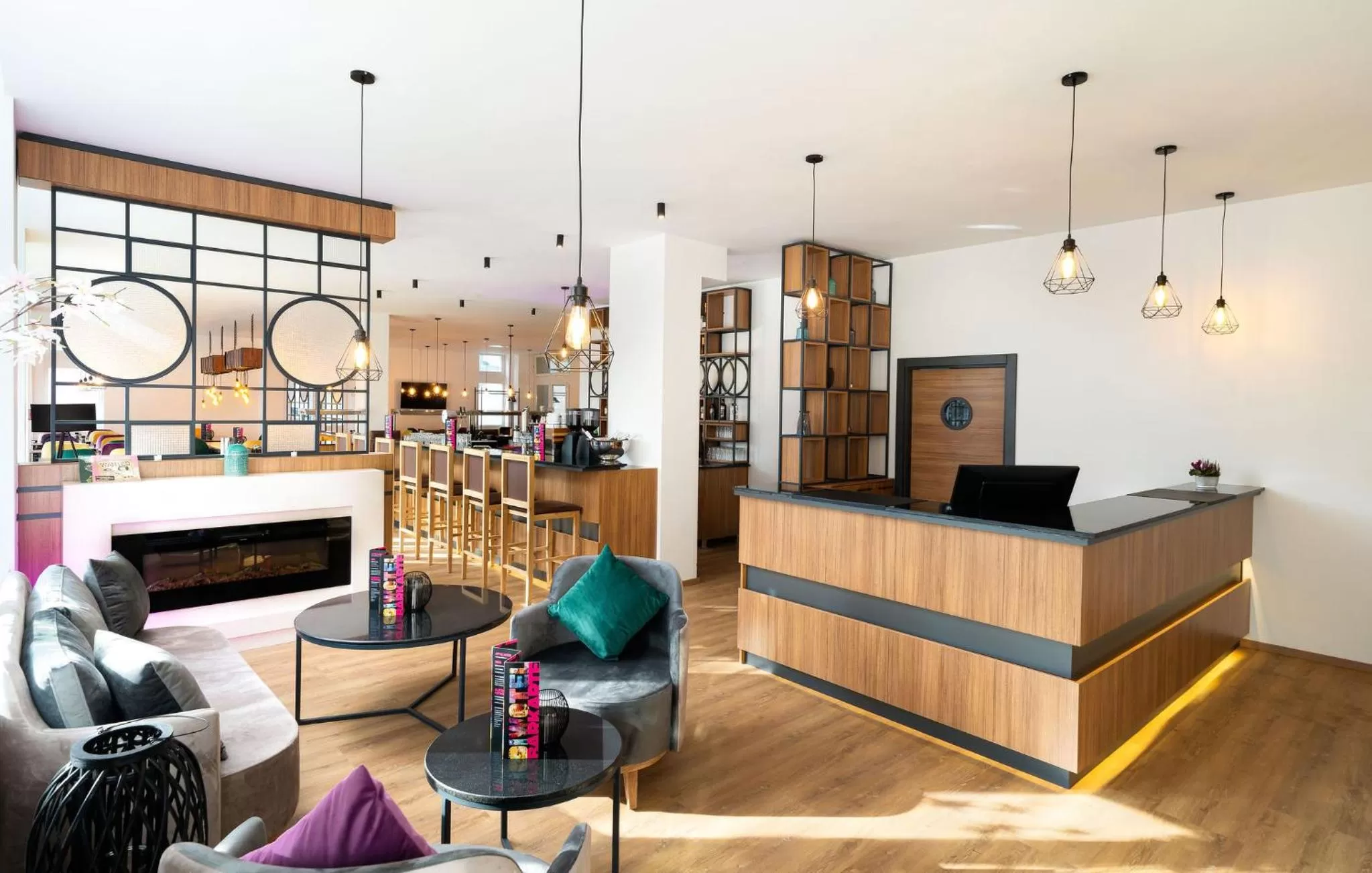 Lobby or reception, Lobby/Reception in DIWOTEL l RÜSSELSHEIM