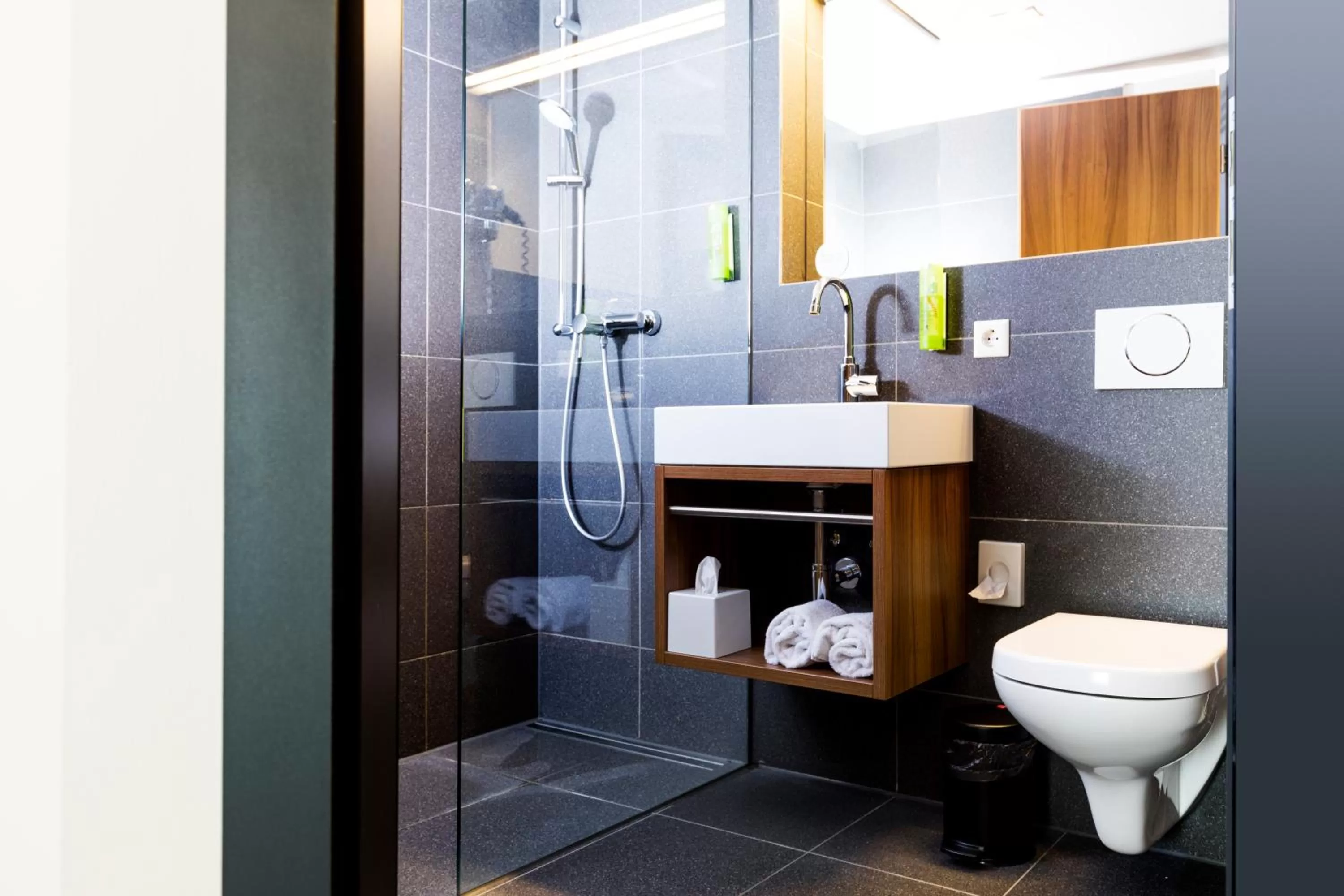 Bathroom in RiKu HOTEL Weißenhorn