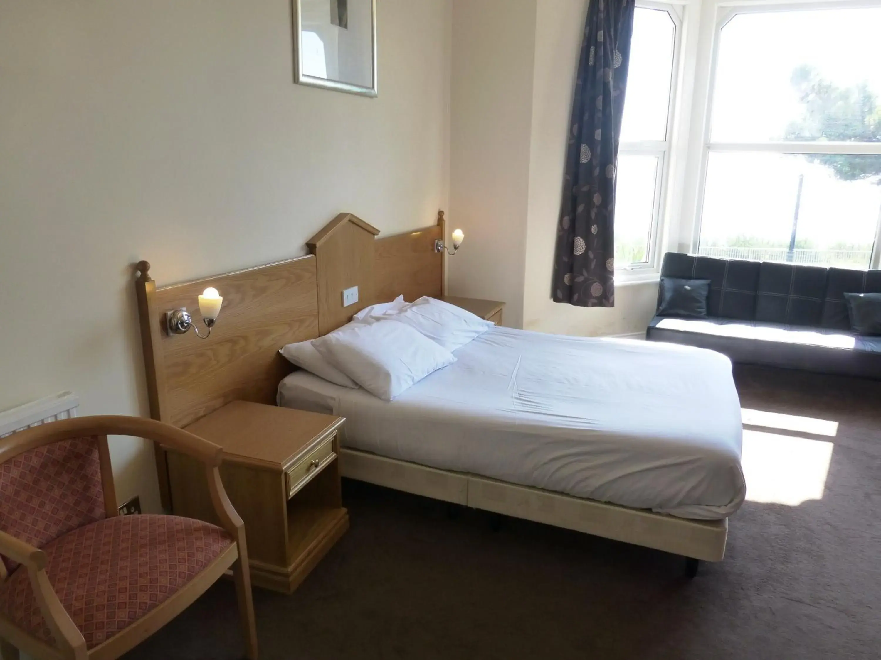 Superior Double Room with Sea View in Esplanade Hotel Superior Double Room with Sea View in Esplanade Hotel