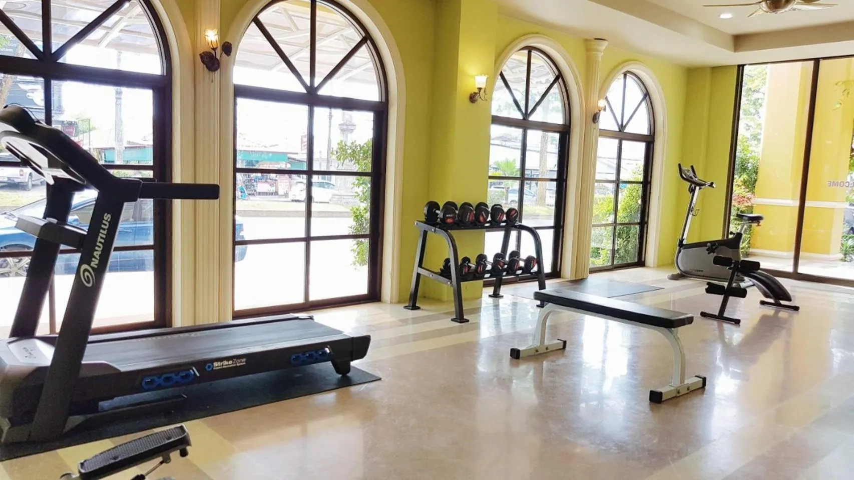 Fitness centre/facilities in ROYAL PINEAPPLE HOTEL l a welcome to wealth and good fortune