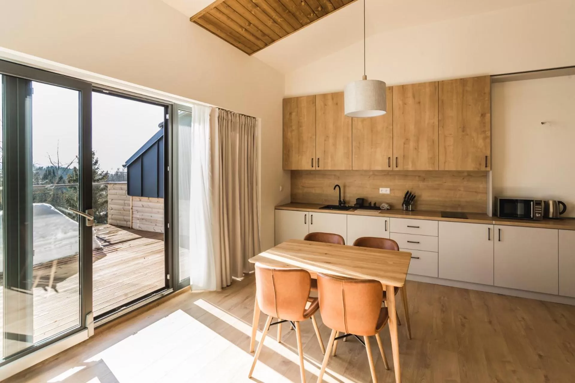 Kitchen or kitchenette in ARIETES MARMONT Resort