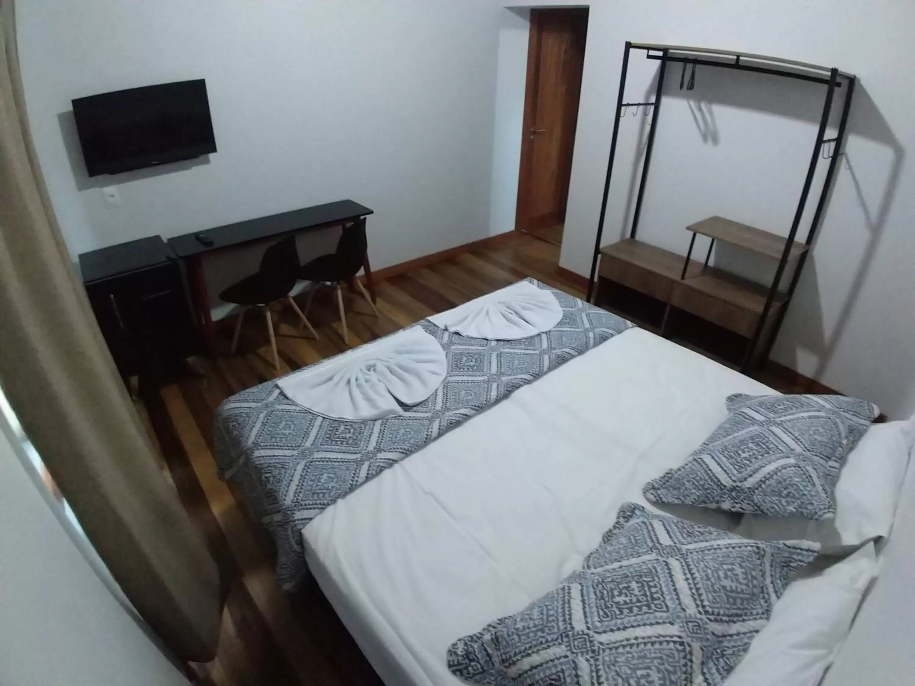 Photo of the whole room, Bed in Refúgio 755