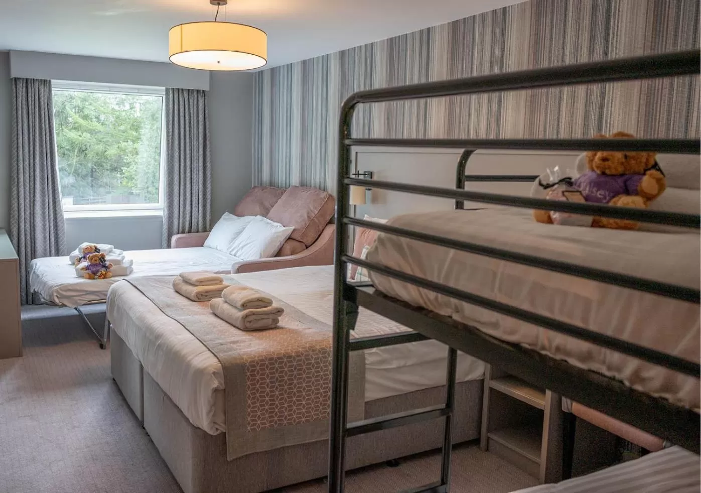 bunk bed, Bed in Gretna Hall Hotel