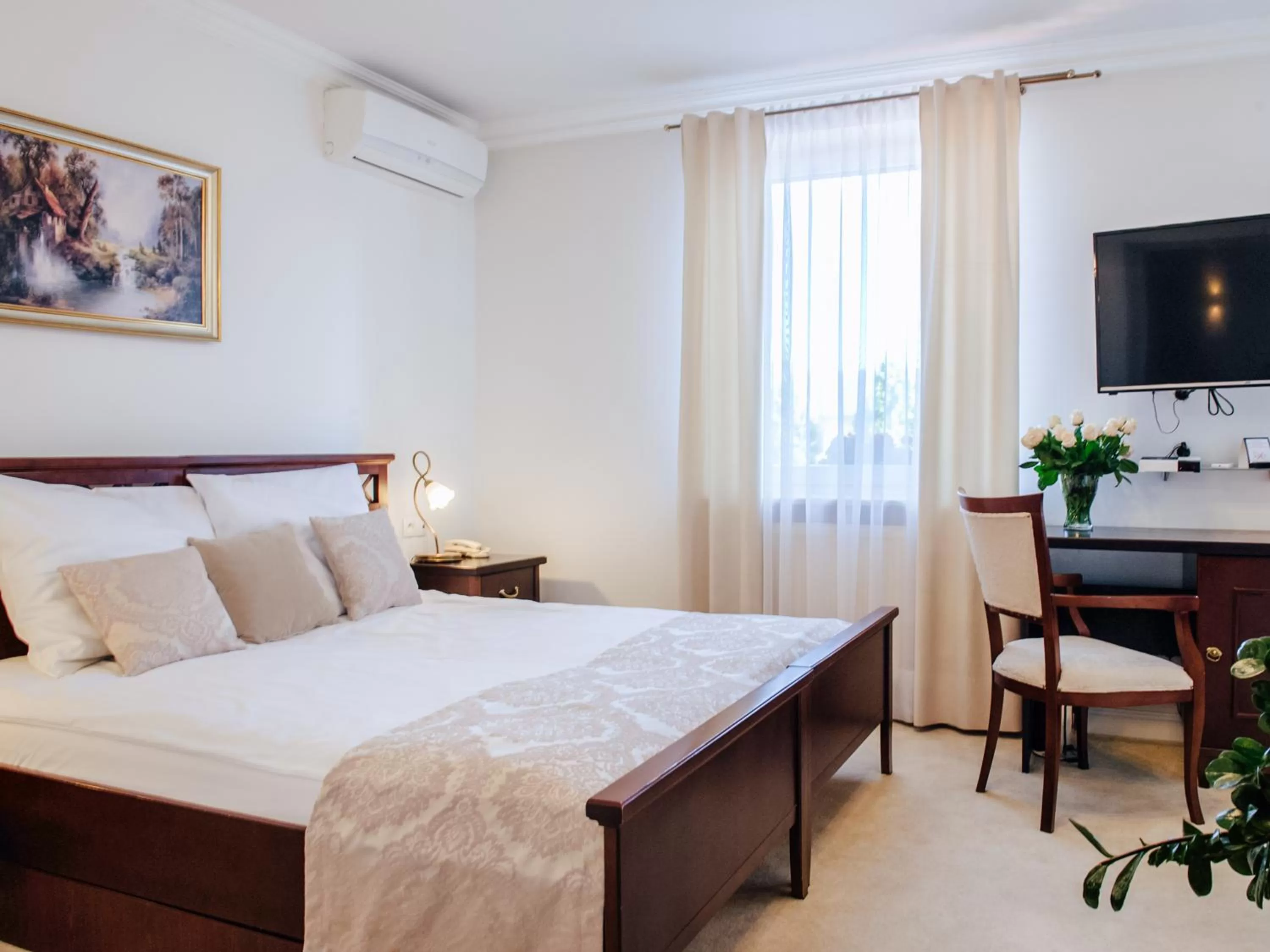 Bed in Hotel Koloseum