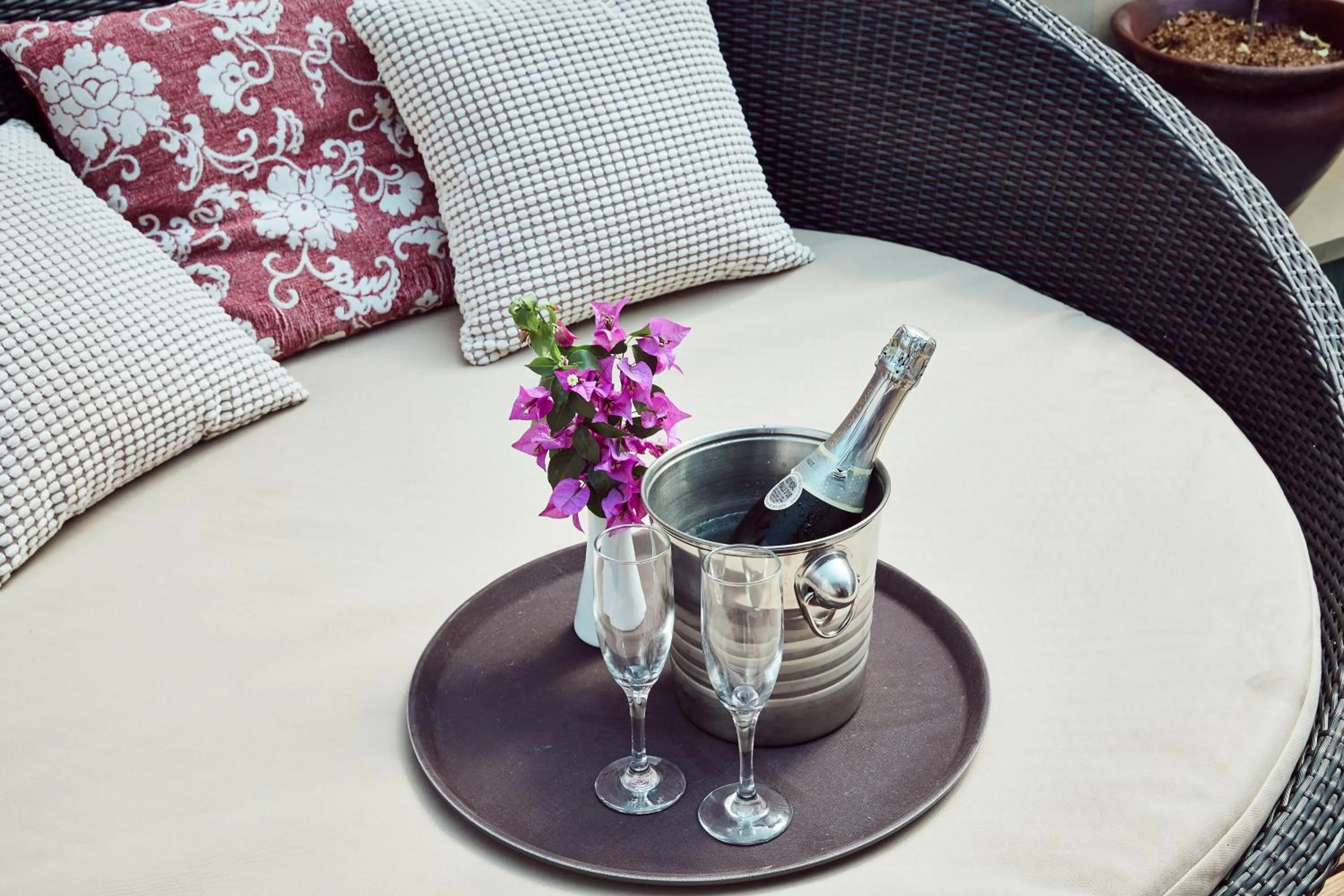 Alcoholic drinks in Ke Rensia Private Pool Villas Gili Air