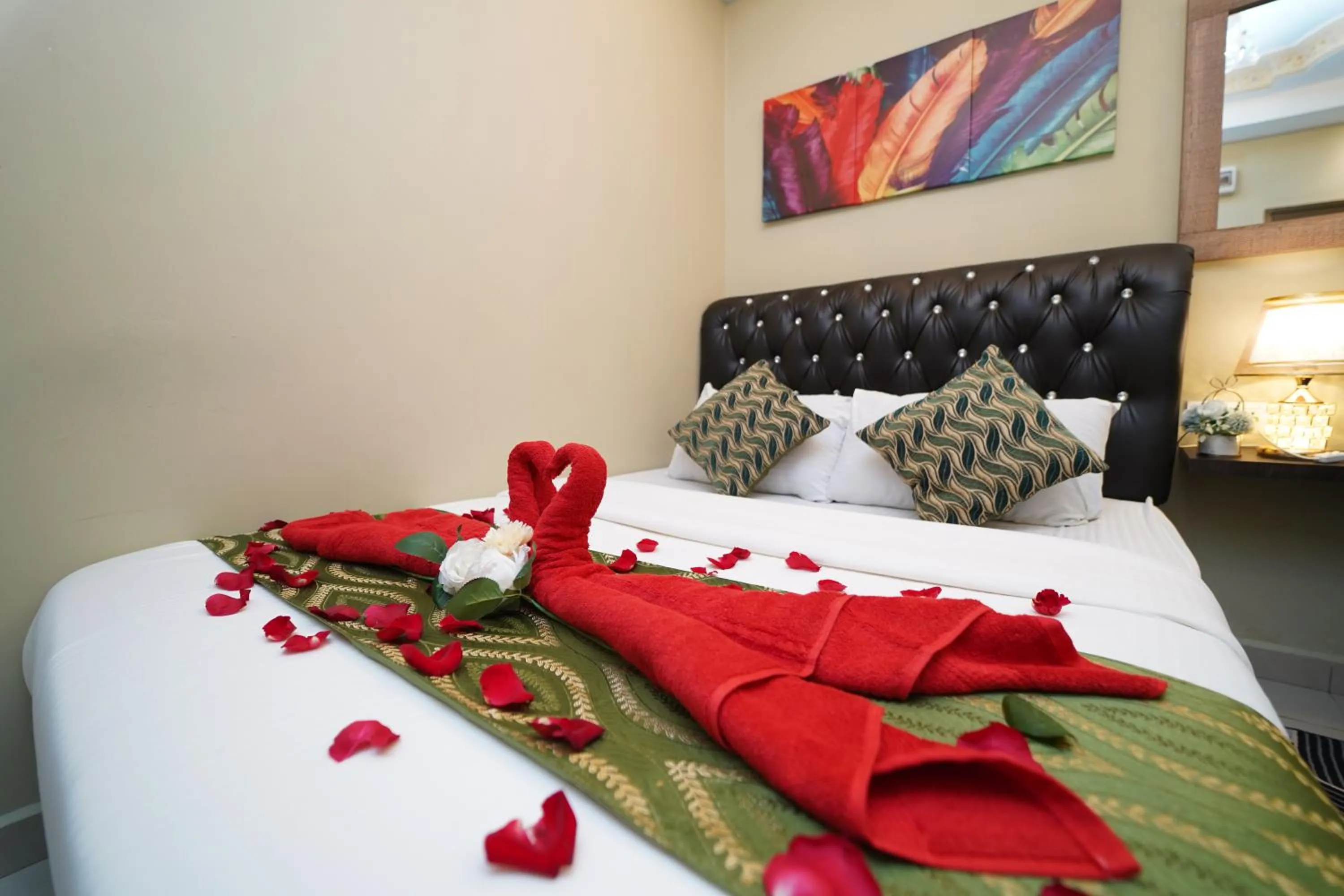 Bed in Ghazrin's Classic Hotel JB