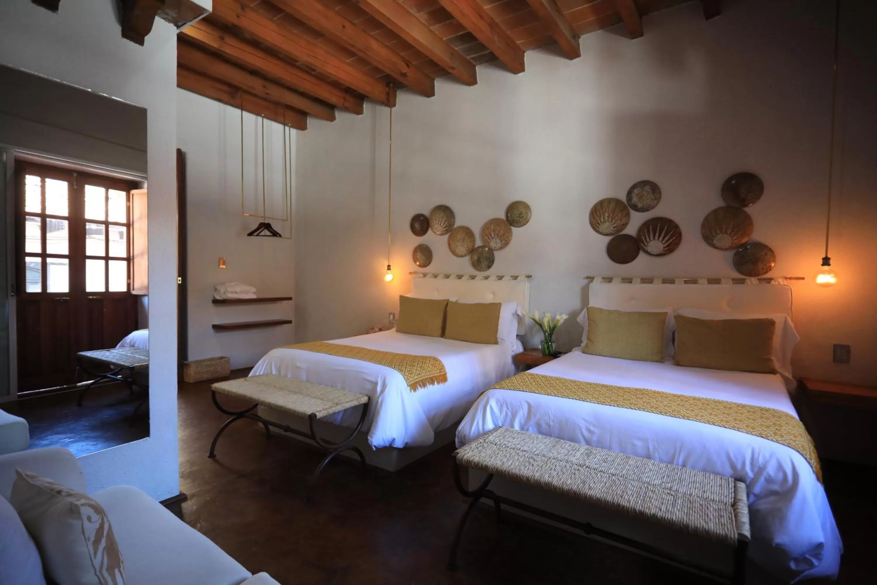 Photo of the whole room, Bed in La Dorada Town view