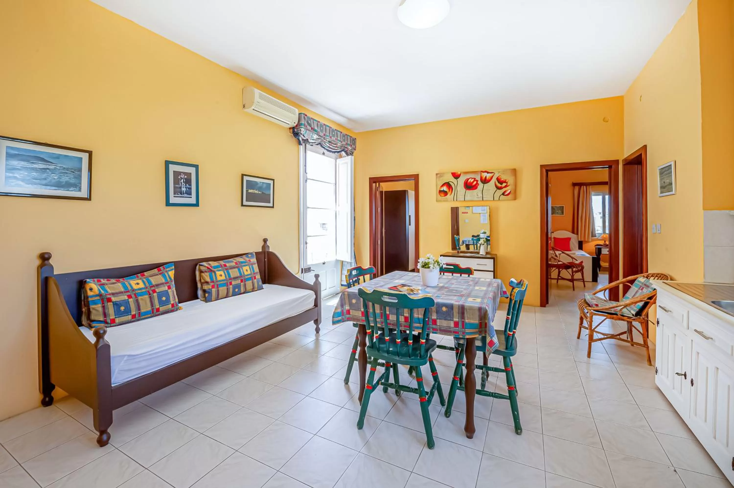 Bed in Mariblu Hotel