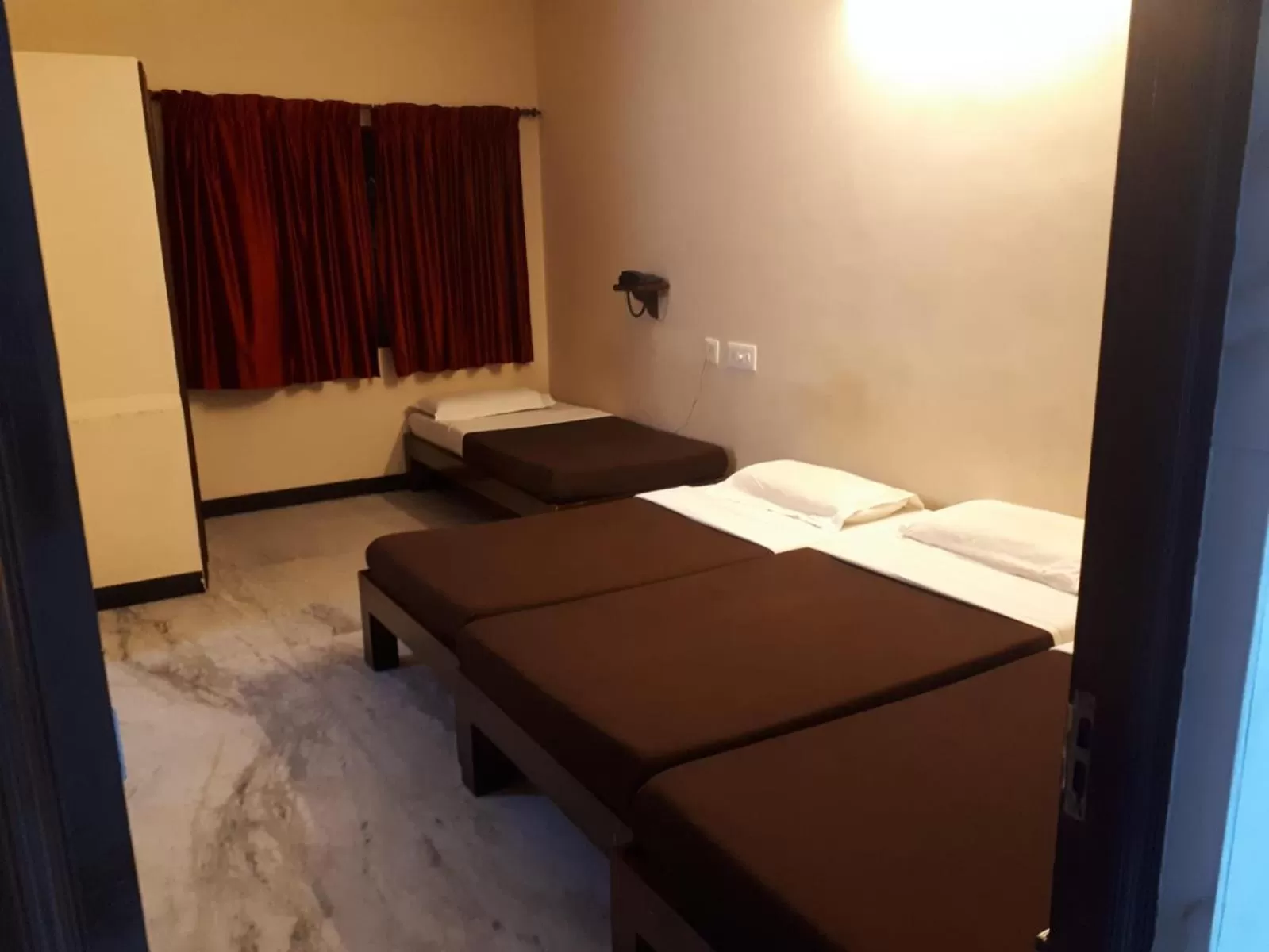 Bed in Rmc travellers inn