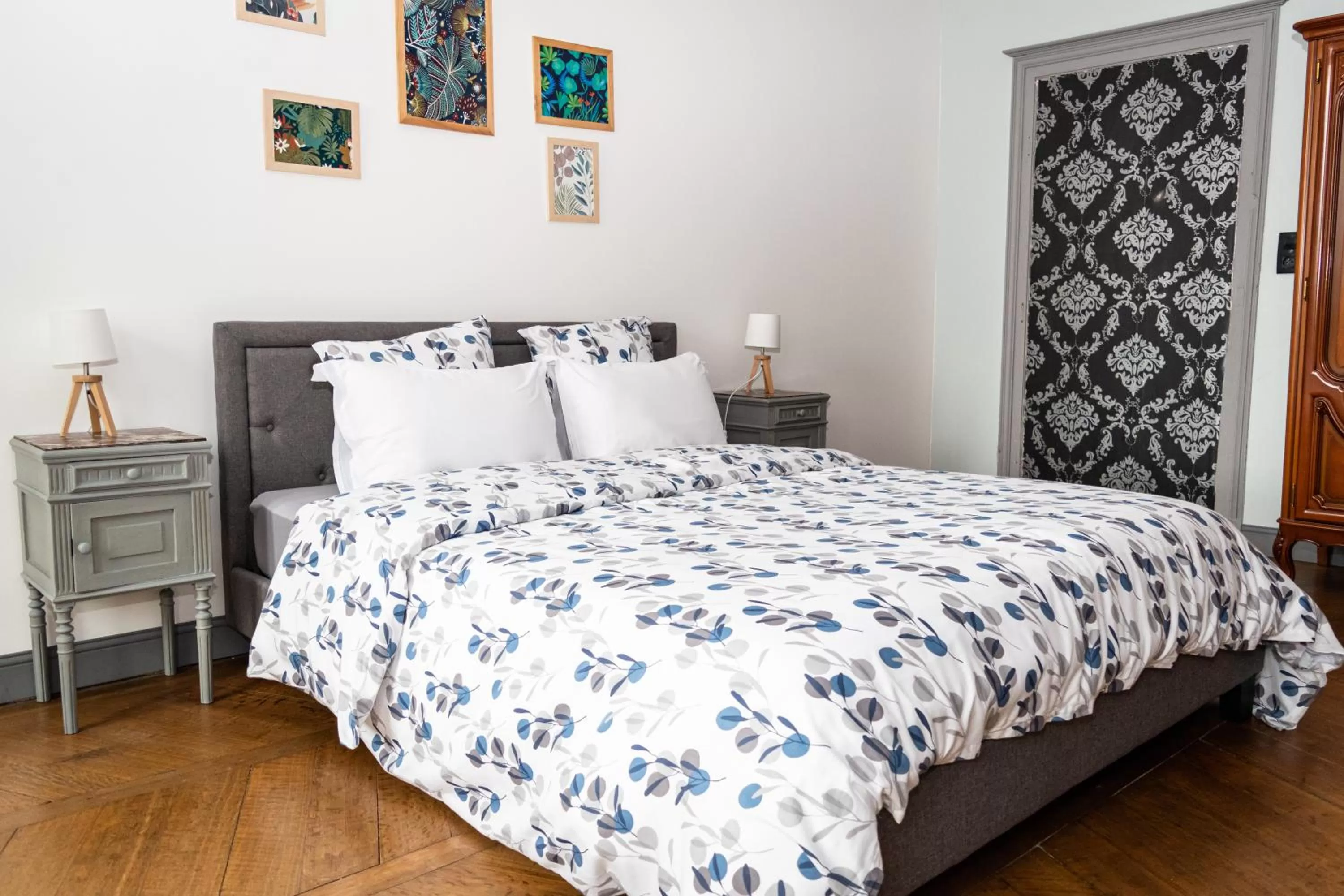 Bed in La Fée Maison