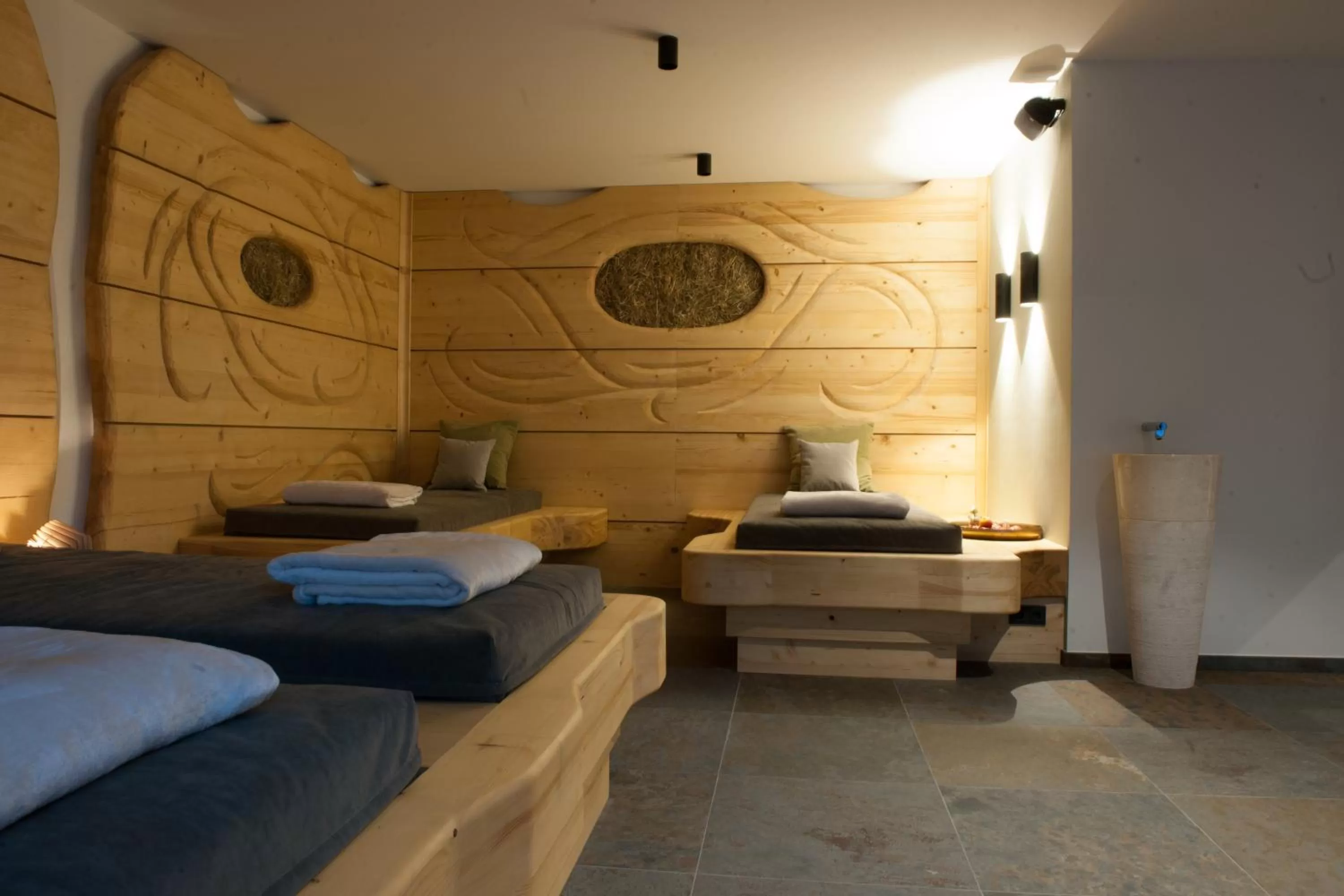 Bed in Forstnerwirt hotel | stubn | biergarten