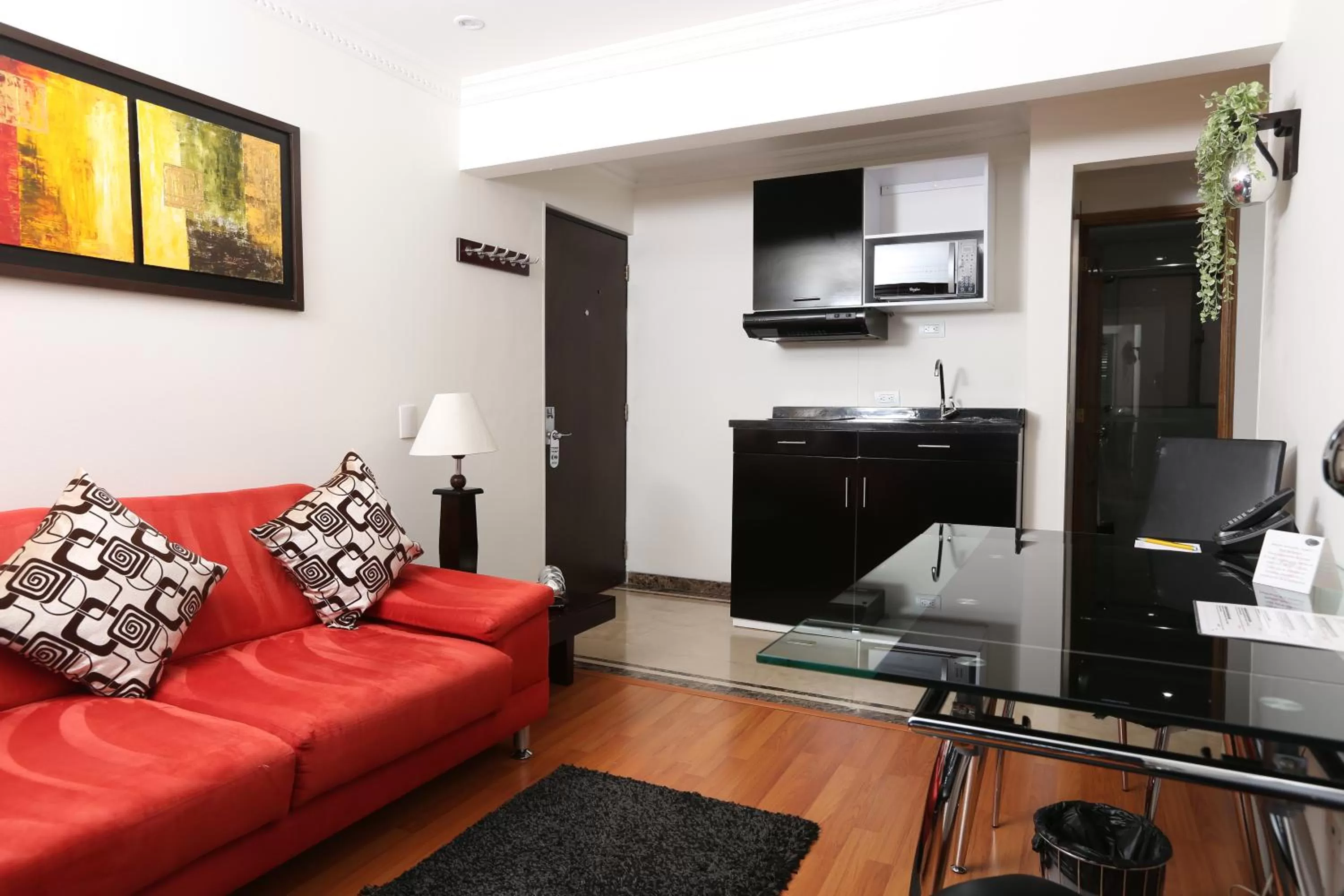 Living room in Hotel Suites 108