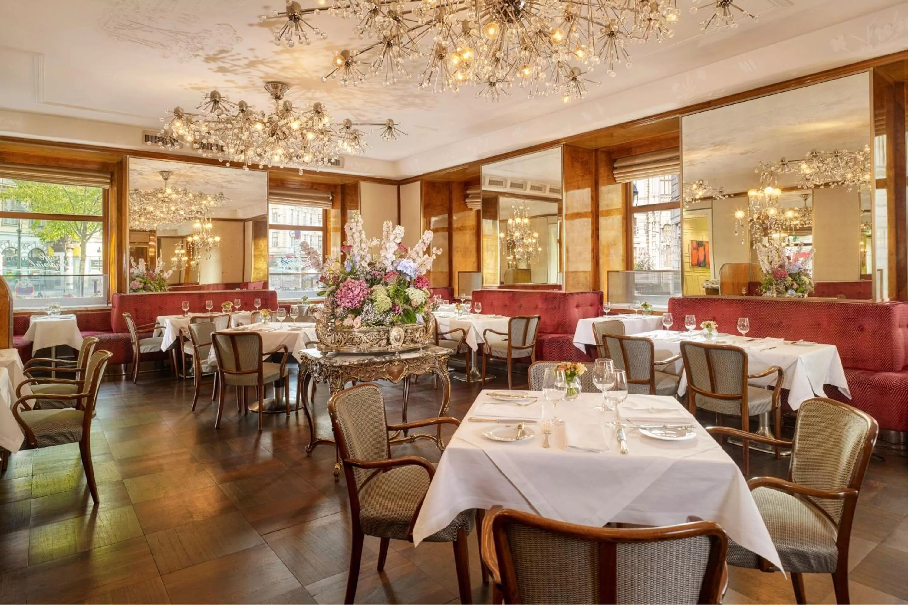 Restaurant/places to eat in Hotel Imperial, a Luxury Collection Hotel, Vienna