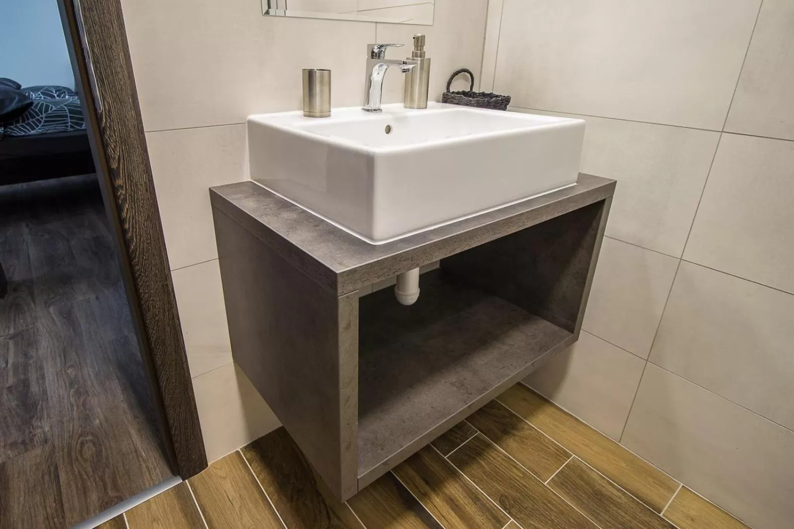 Bathroom in HOTEL 63