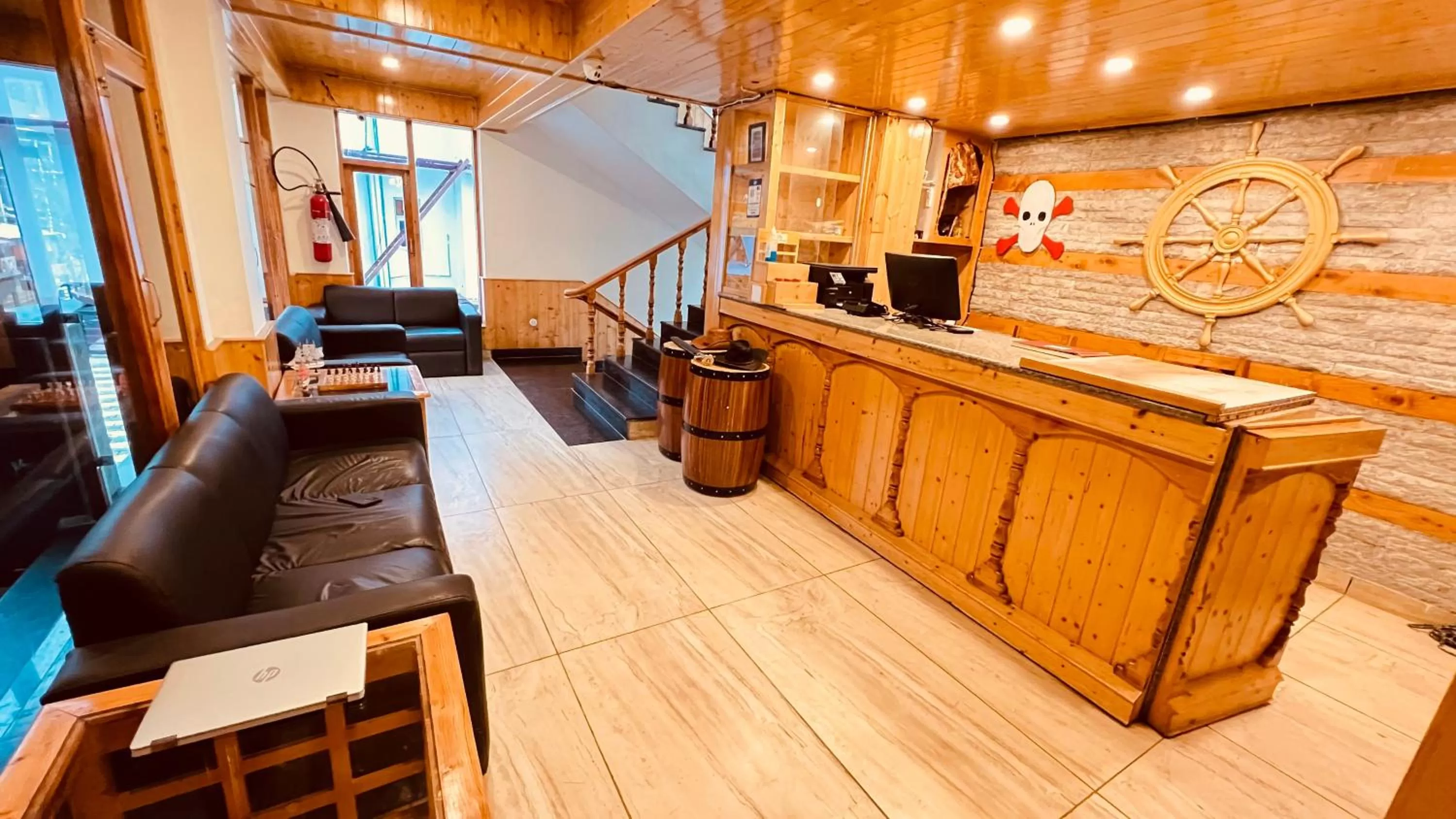 Lobby or reception in Hotel Old Smugglers with Balcony mountain view(A/C hot and Cold)