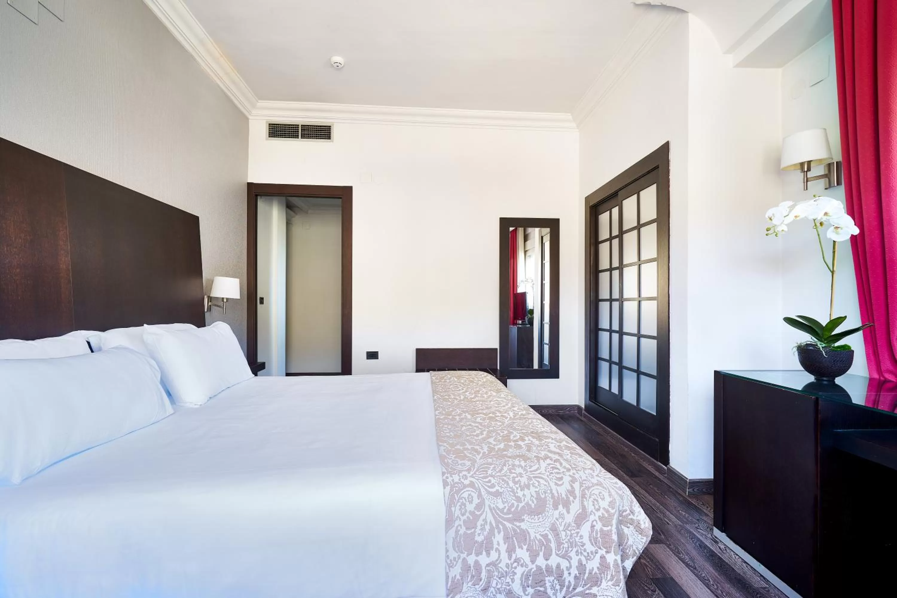 Photo of the whole room, Bed in Crisol Guadalupe