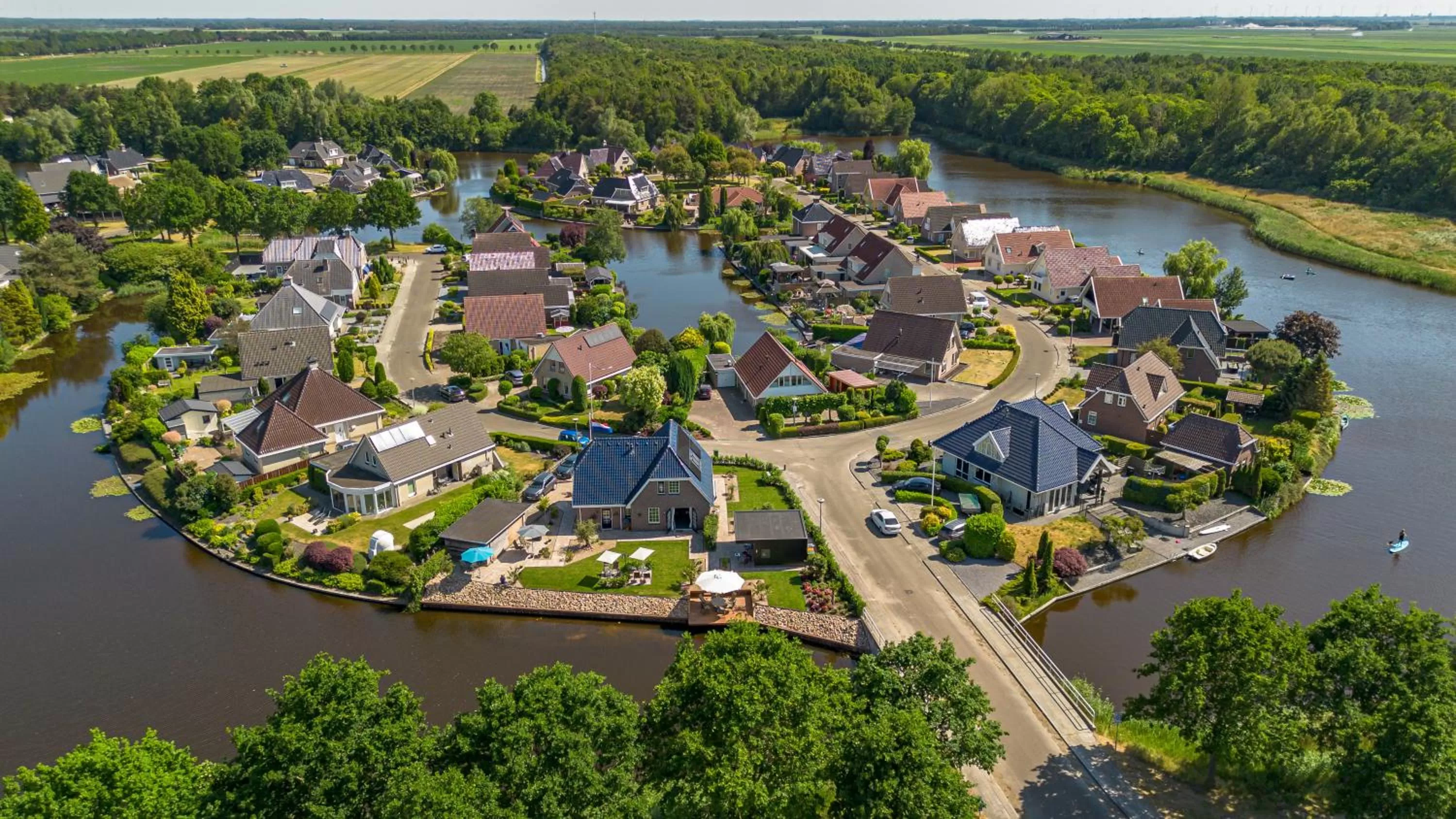 Property building, Bird's-eye View in B&B de Wiekeborg