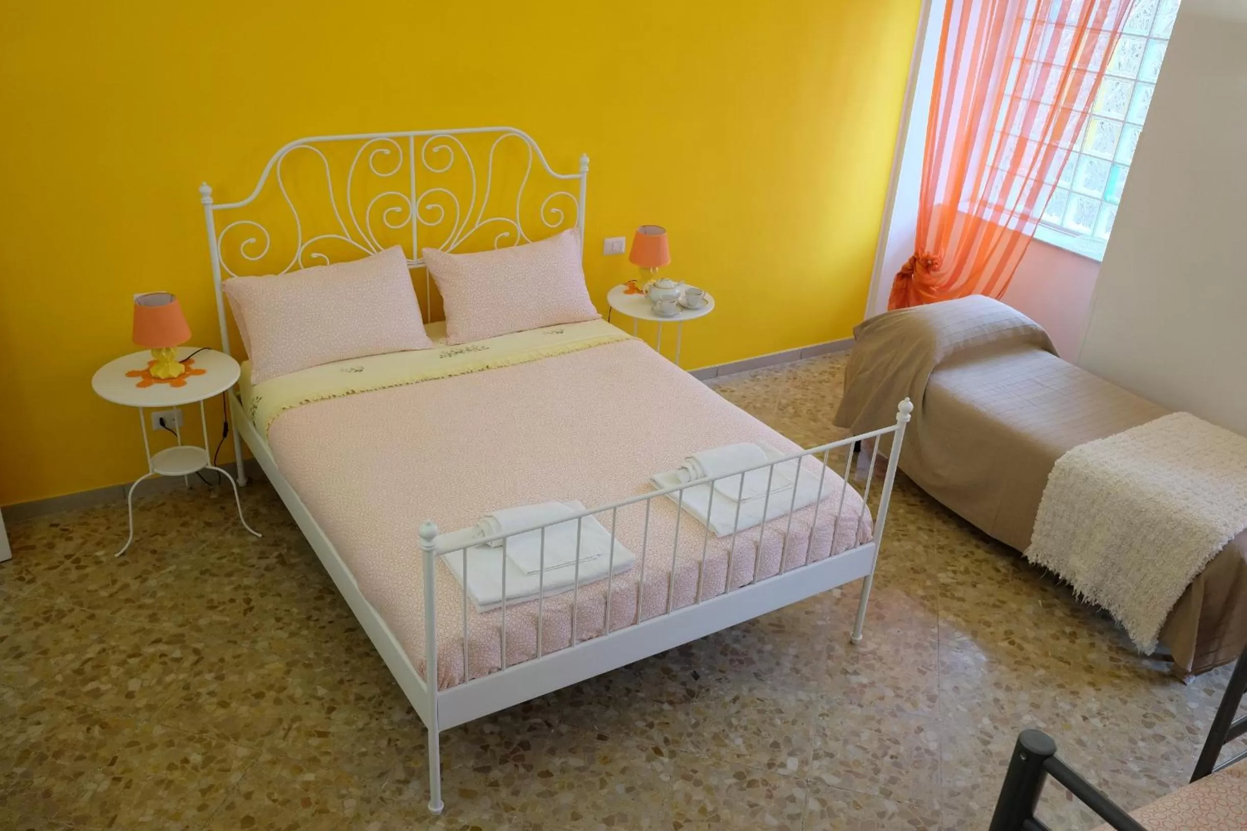 Bedroom, Bed in Buonocore Rooms