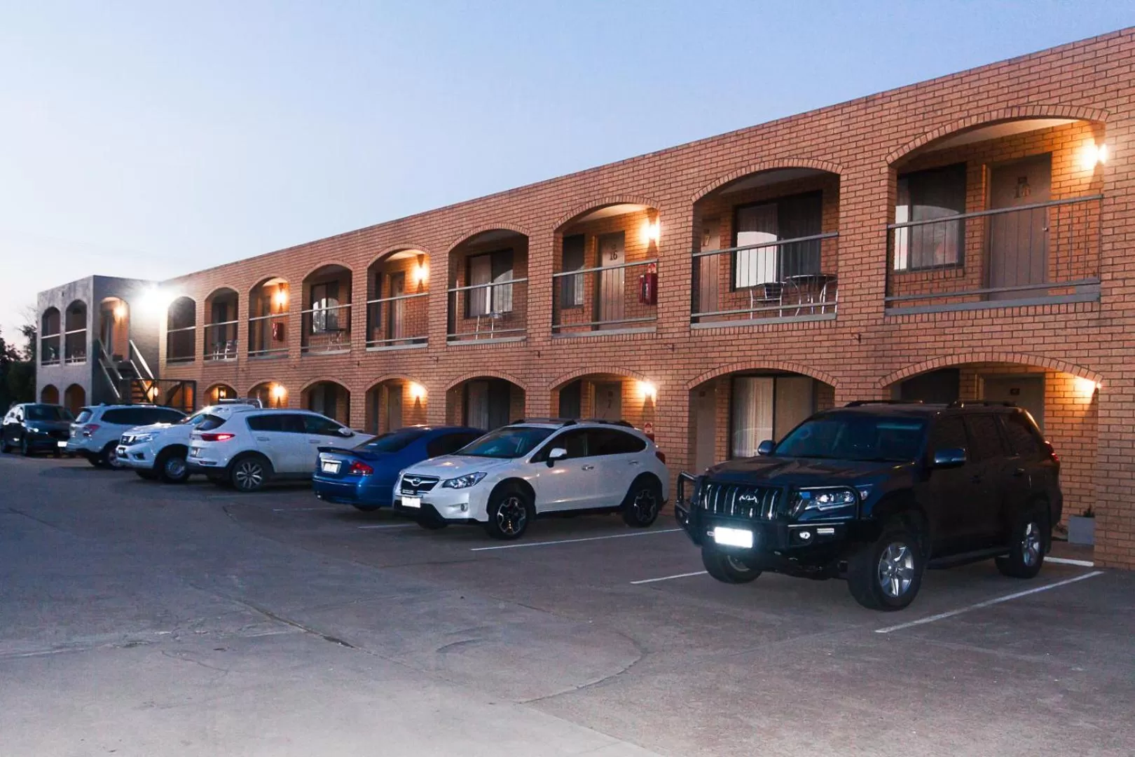 Facade/entrance in Lake Mulwala Hotel