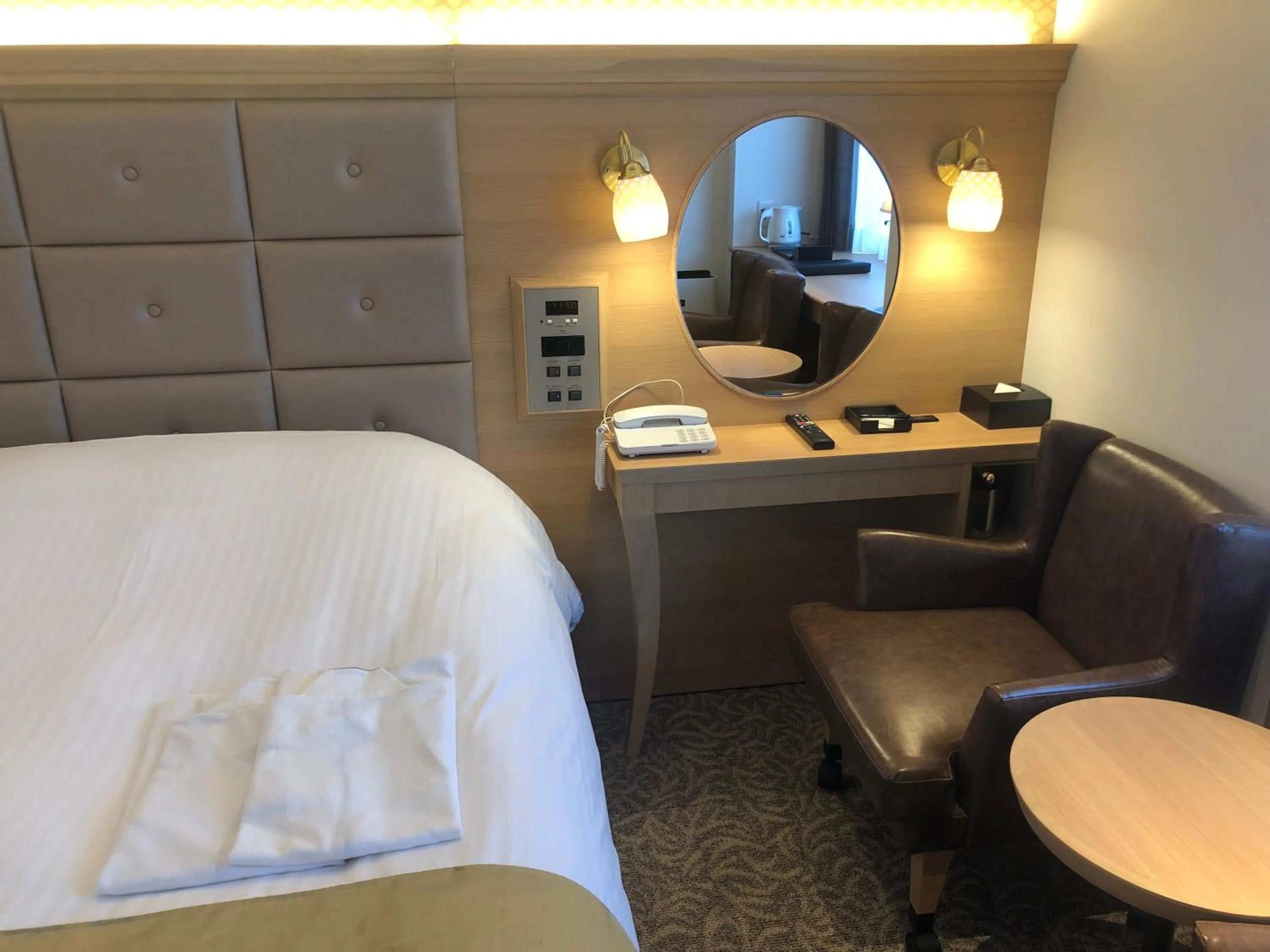 Bedroom, Bed in Kobe Luminous Hotel Sannomiya