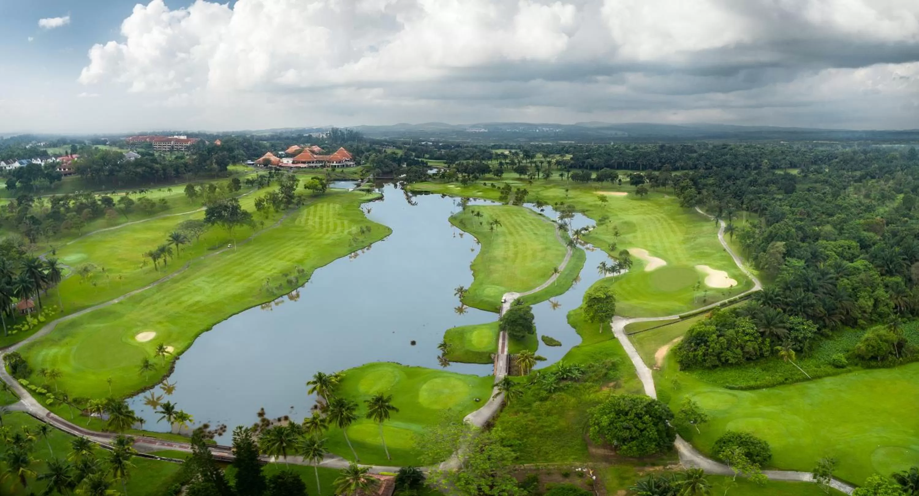 Golfcourse in Le Grandeur Palm Resort Johor