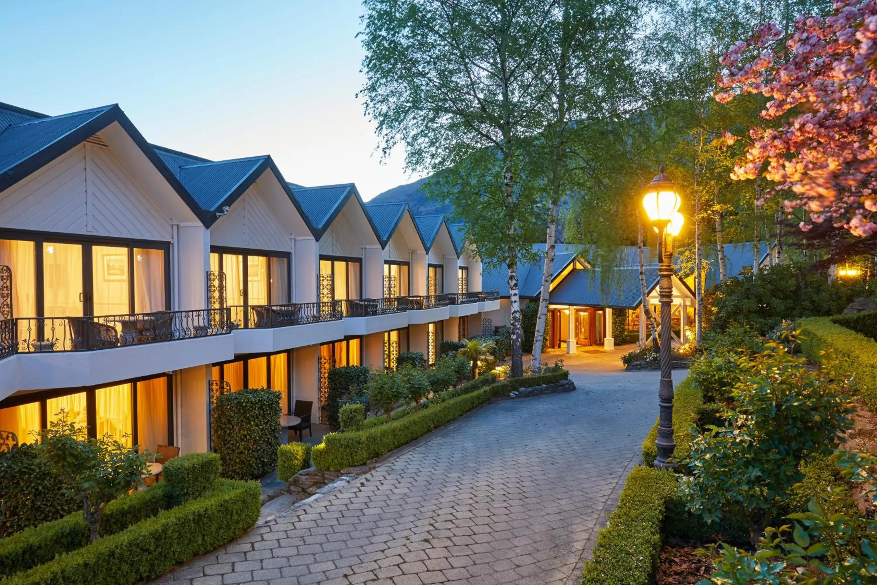 Property Building in Nugget Point Hotel Property Building in Nugget Point Hotel