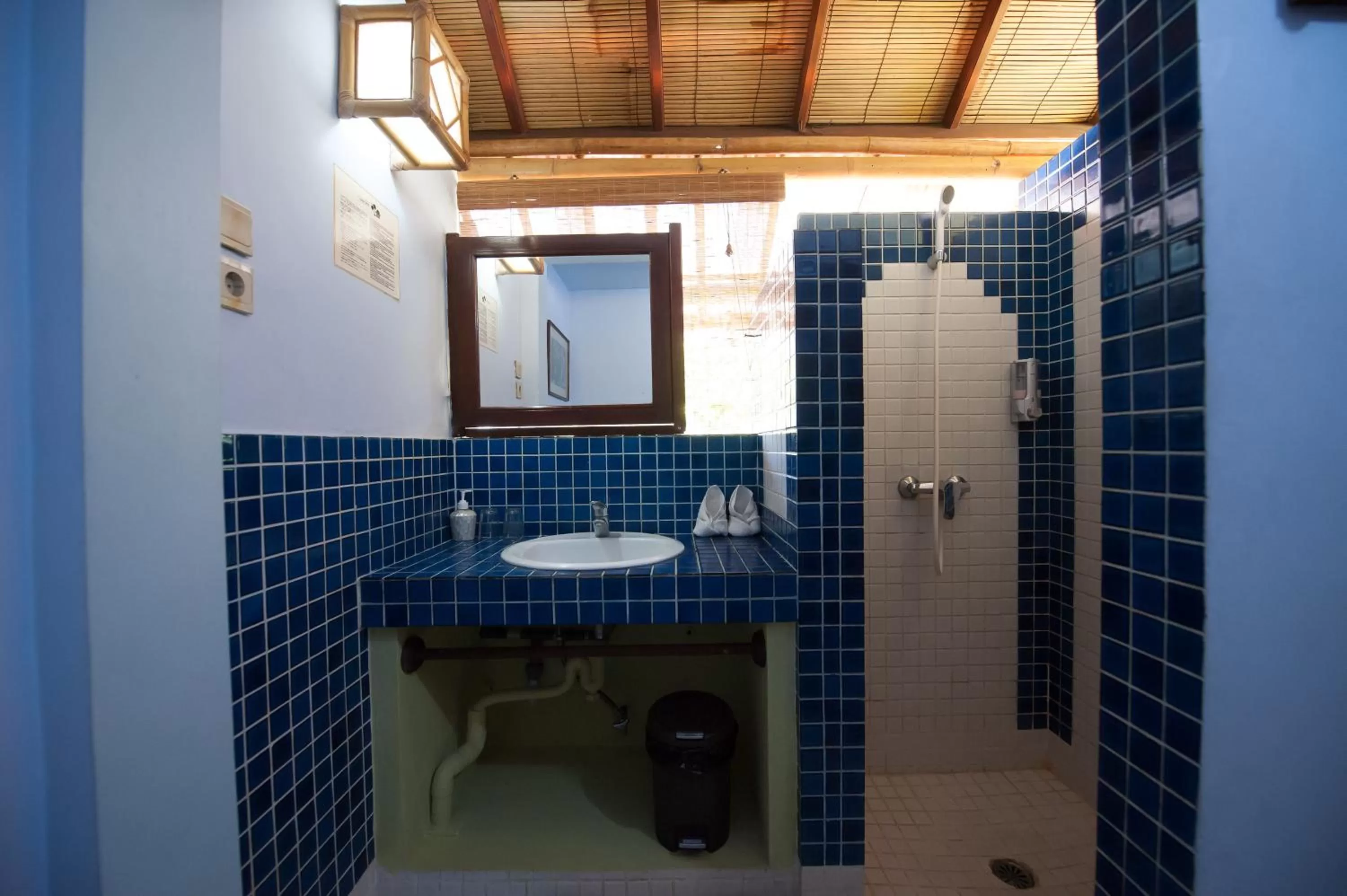 Bathroom in Pondok Agung Bed & Breakfast