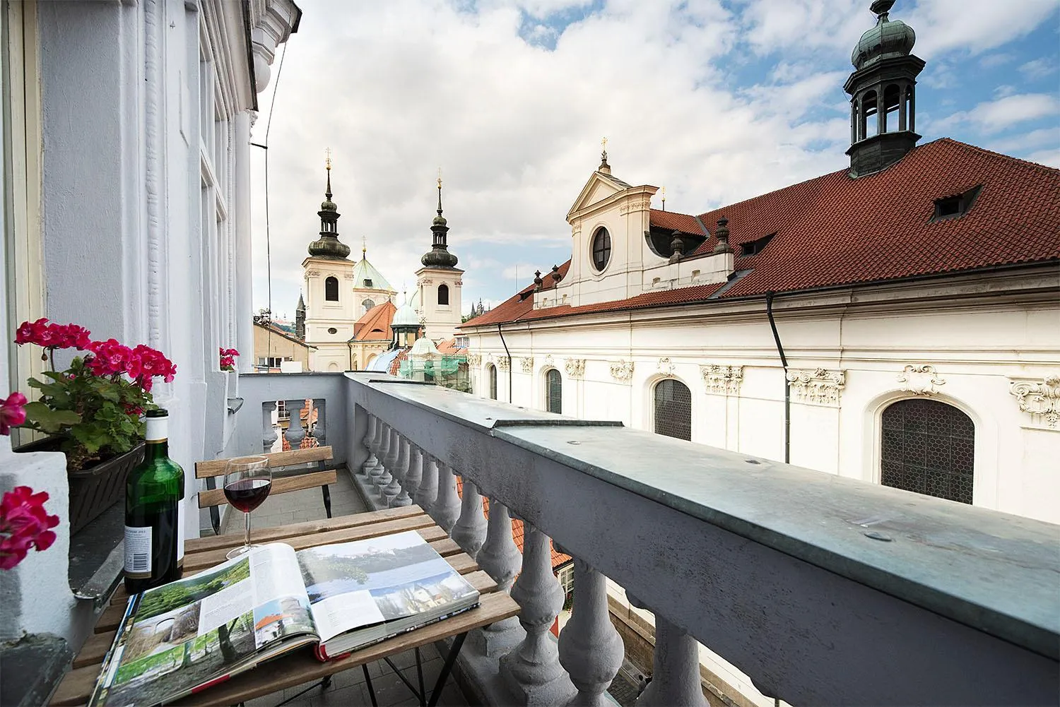 Balcony/Terrace in Royal Road Residence