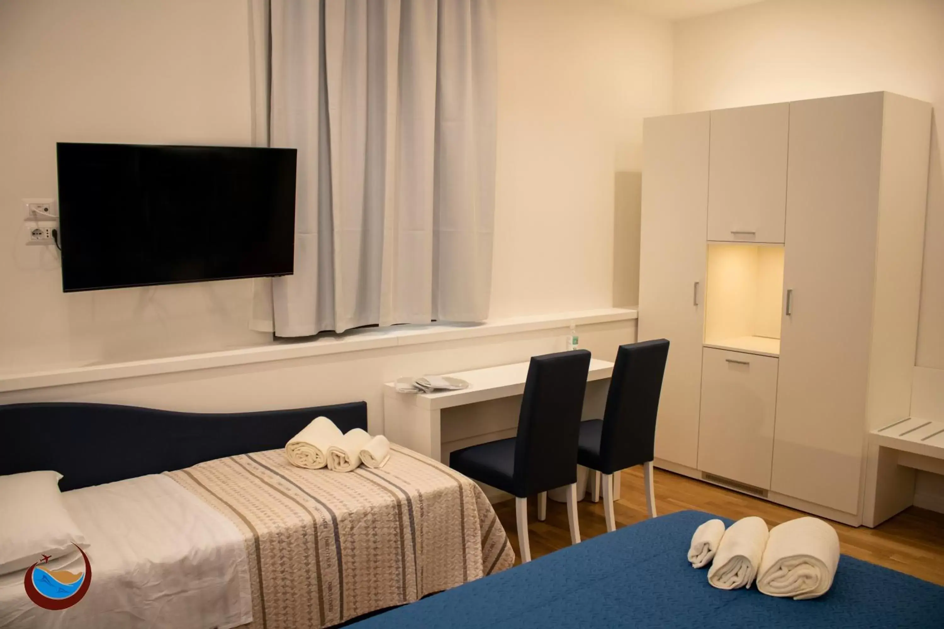 Triple Room with Private Bathroom in Beauty House Via Veneto Triple Room with Private Bathroom in Beauty House Via Veneto