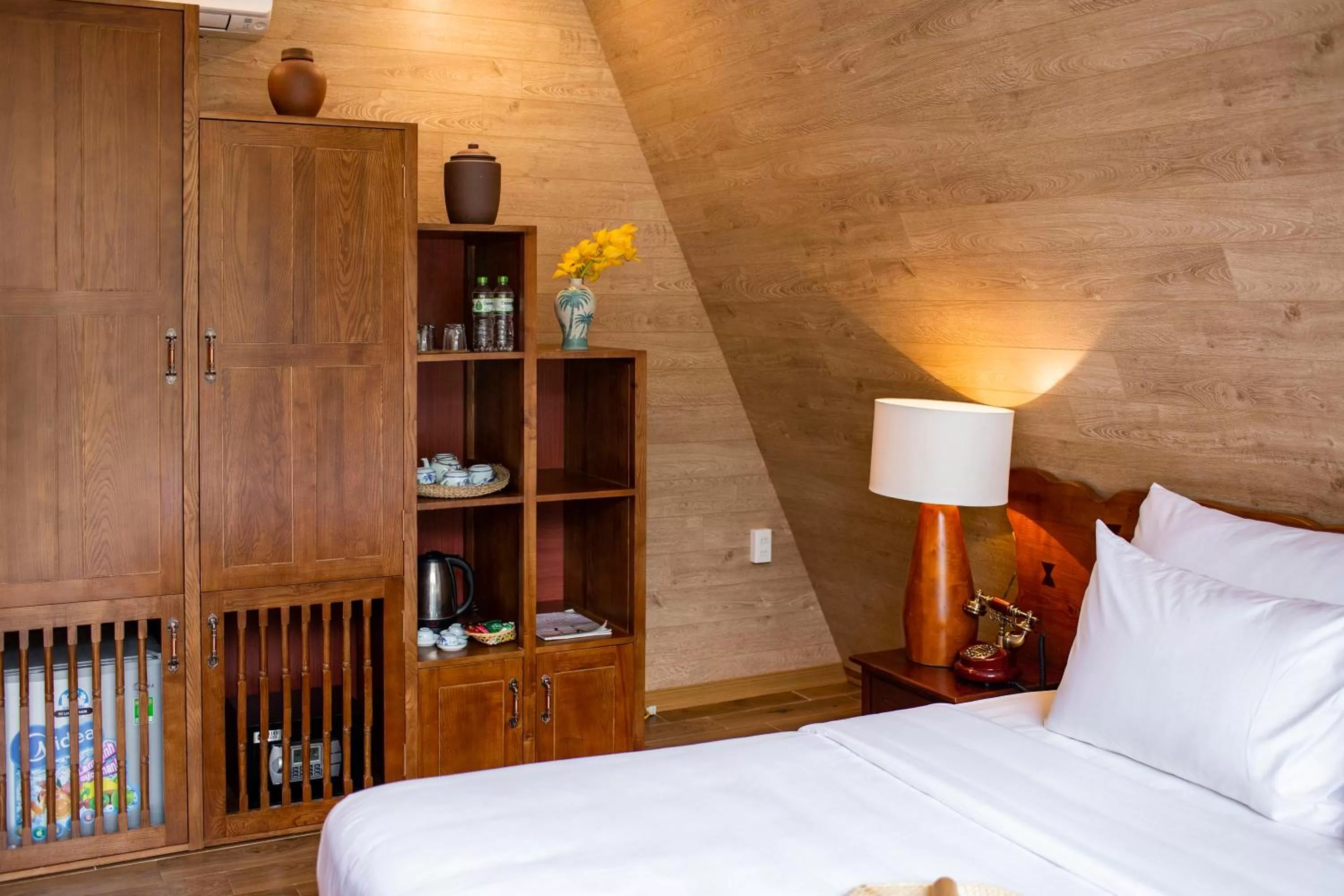 Bedroom, Bed in Bai Dinh Garden Resort & Spa