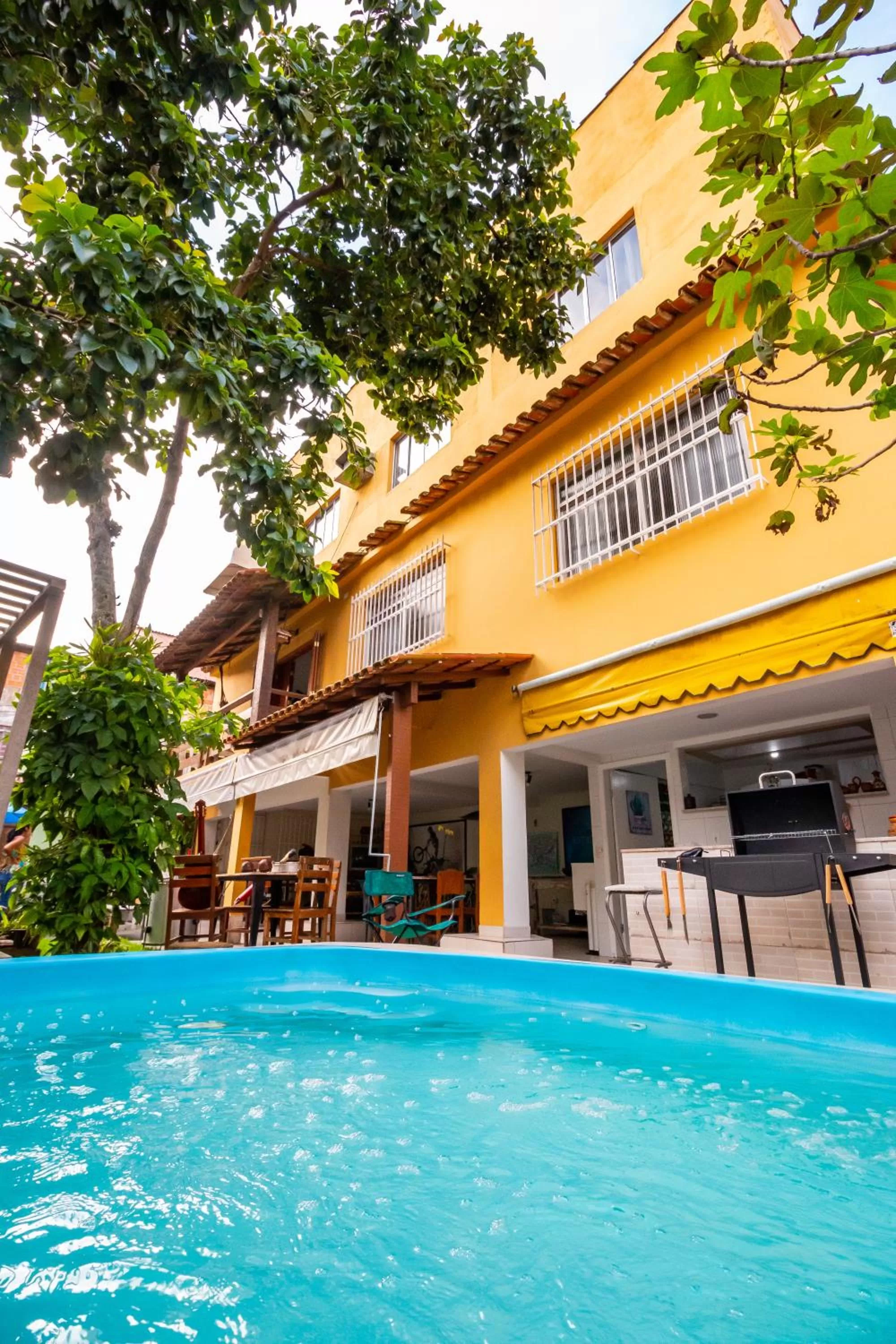 Property building, Swimming Pool in A Casa Morro do Moreno