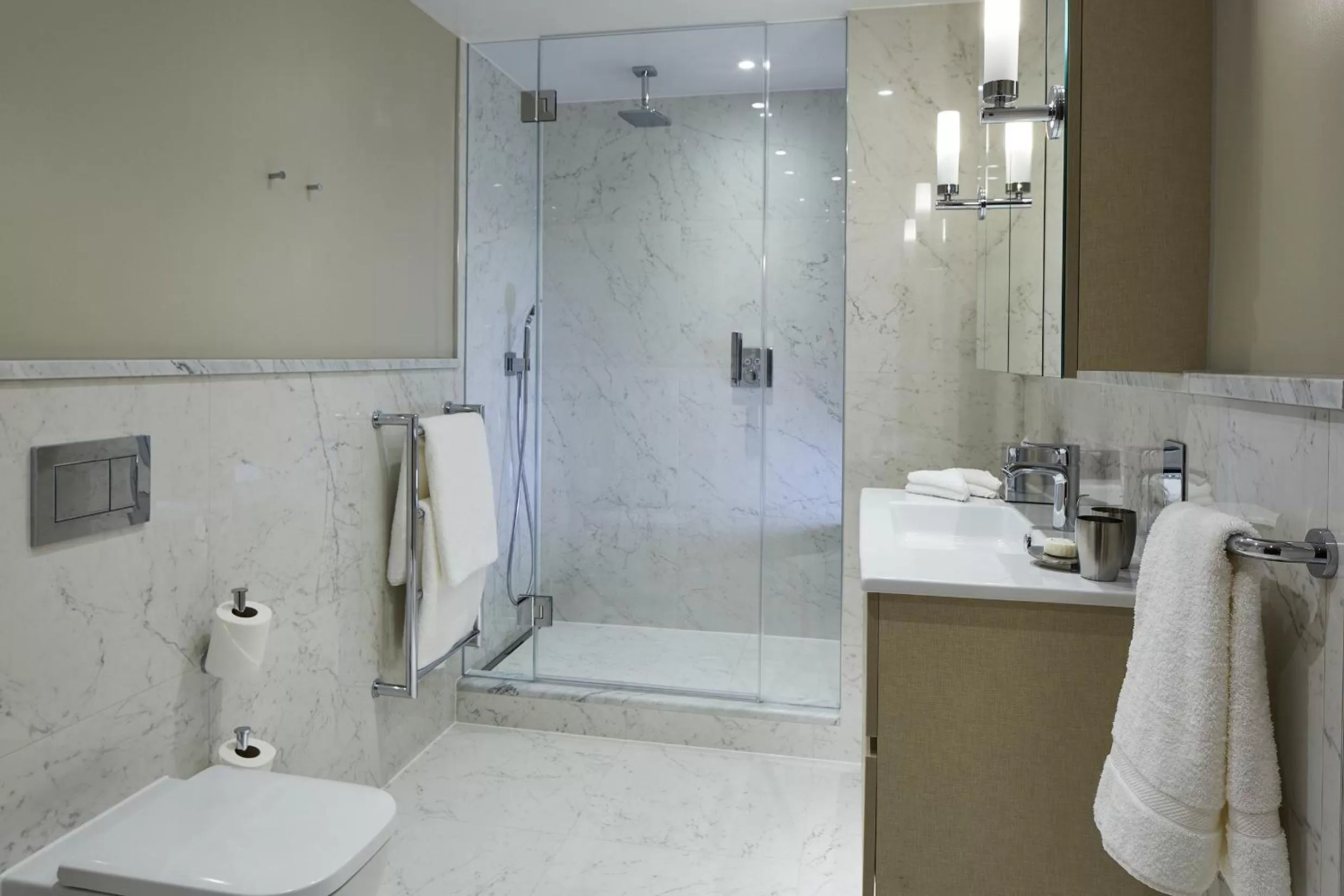 Bathroom in Cheval Gloucester Park at Kensington