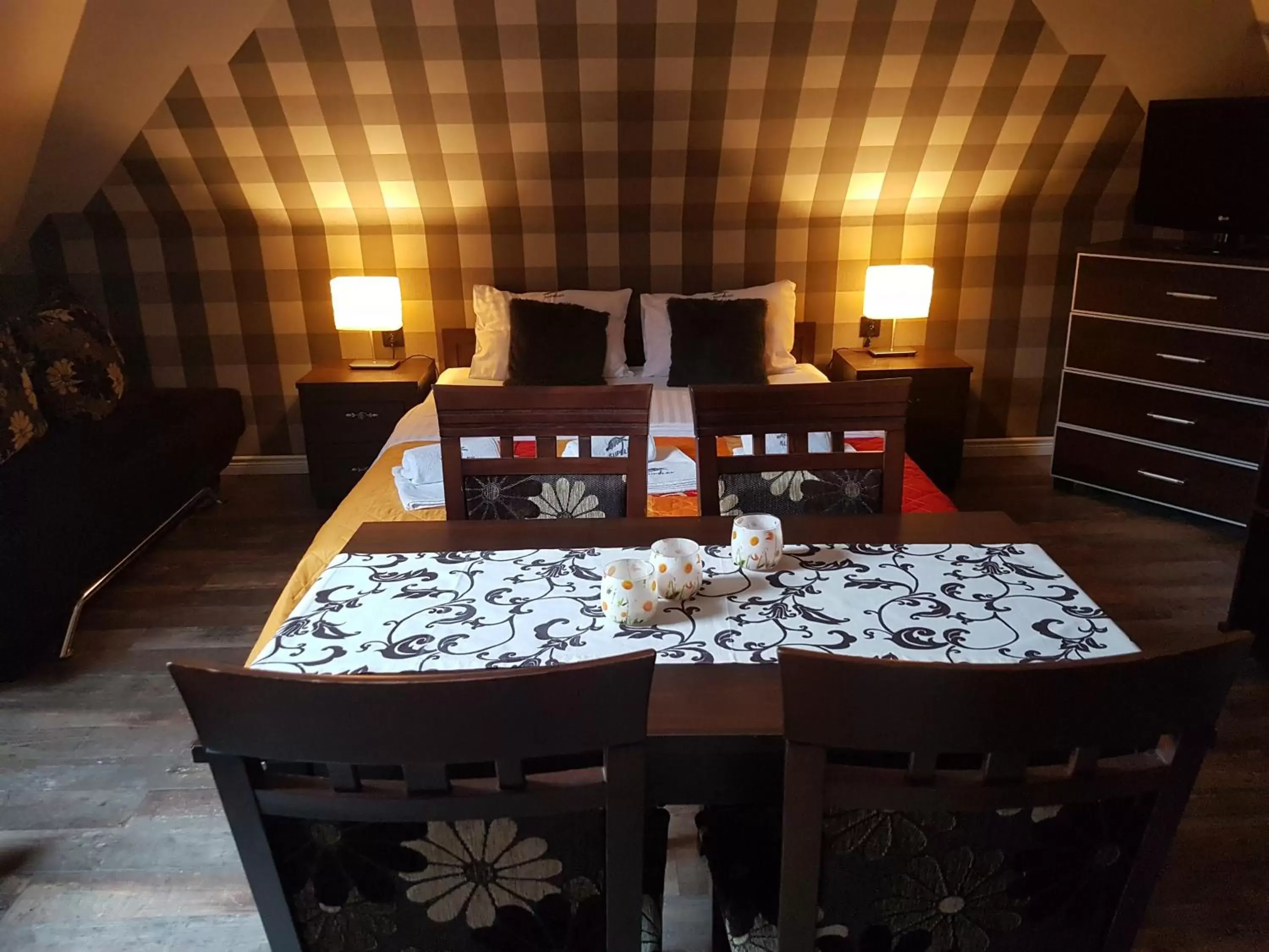 Quadruple Room with Shower in Dom Supełek Quadruple Room with Shower in Dom Supełek