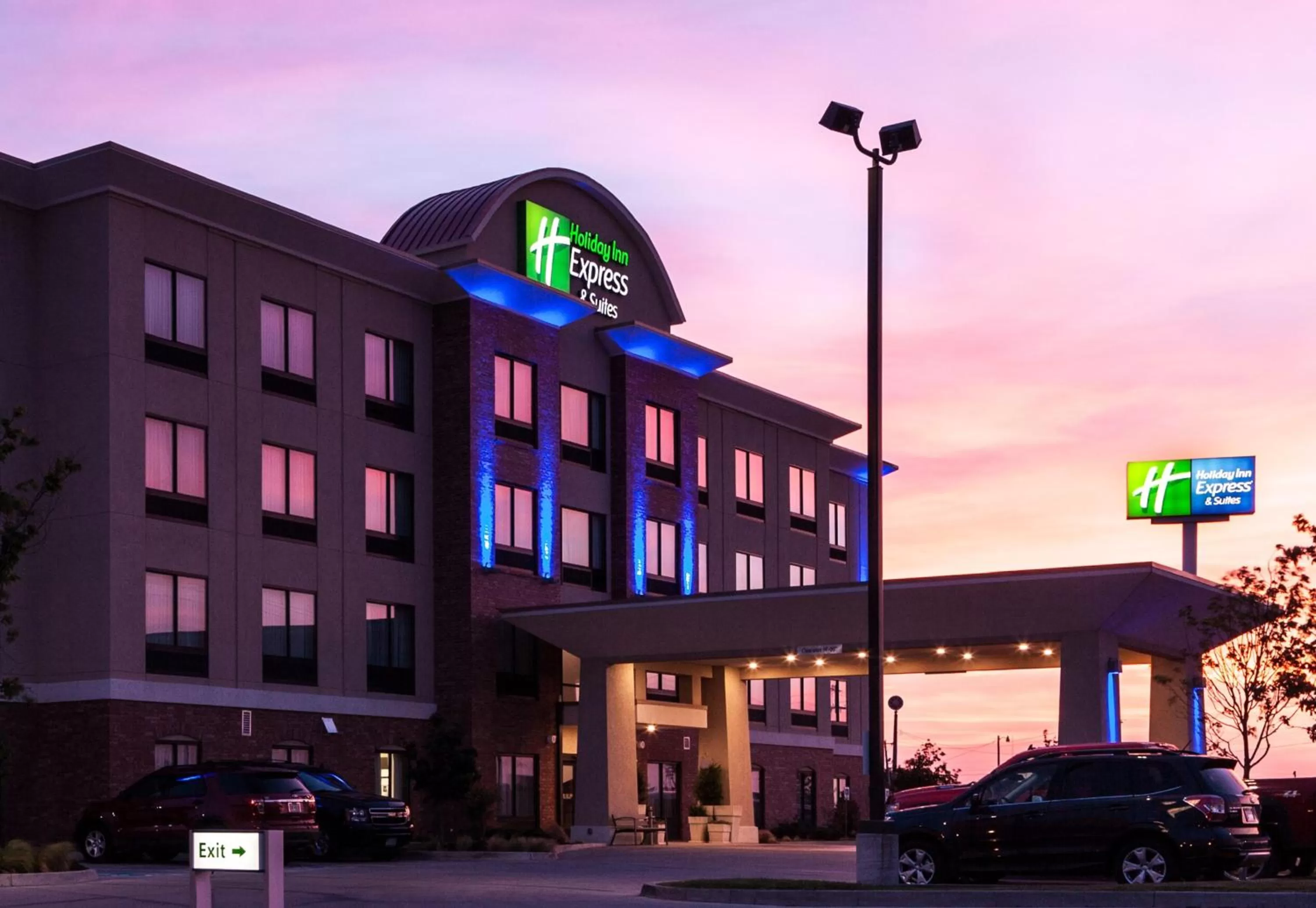 Property building in Holiday Inn Express El Reno by IHG