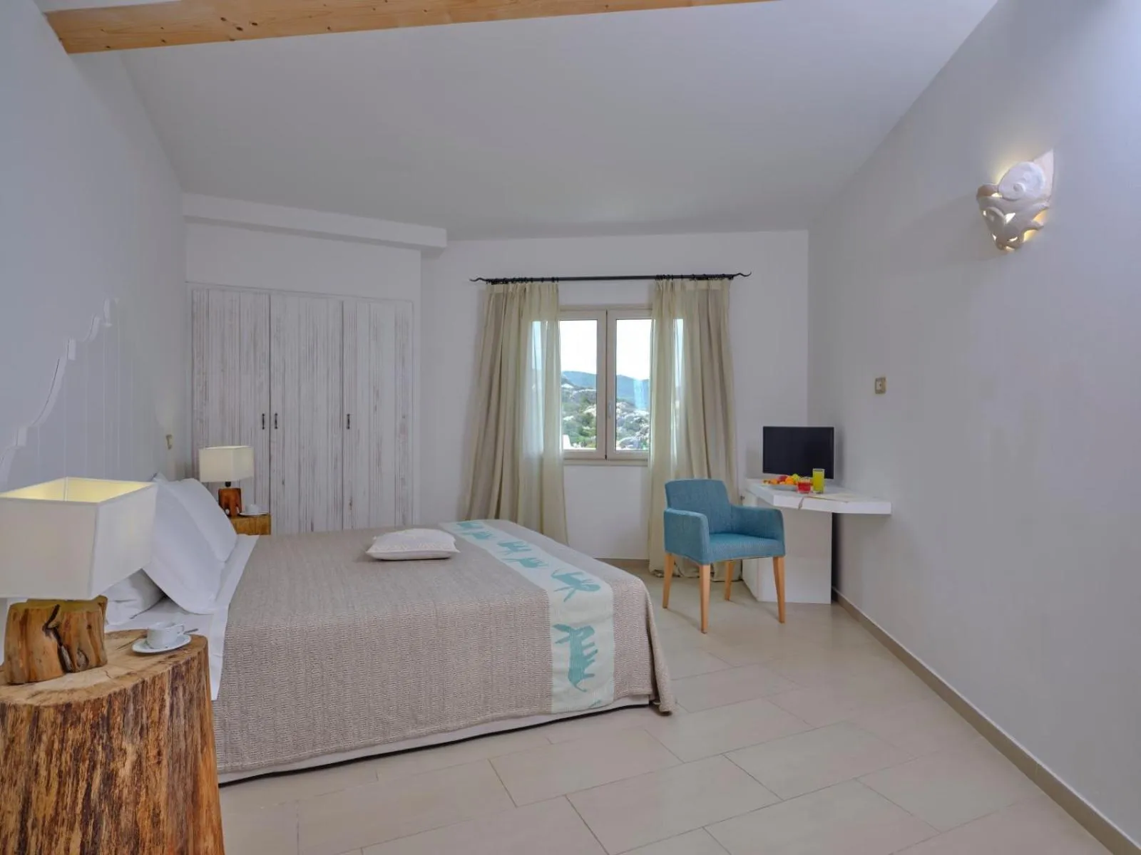 View (from property/room), Bed in Dolce Vita Boutique Hotel