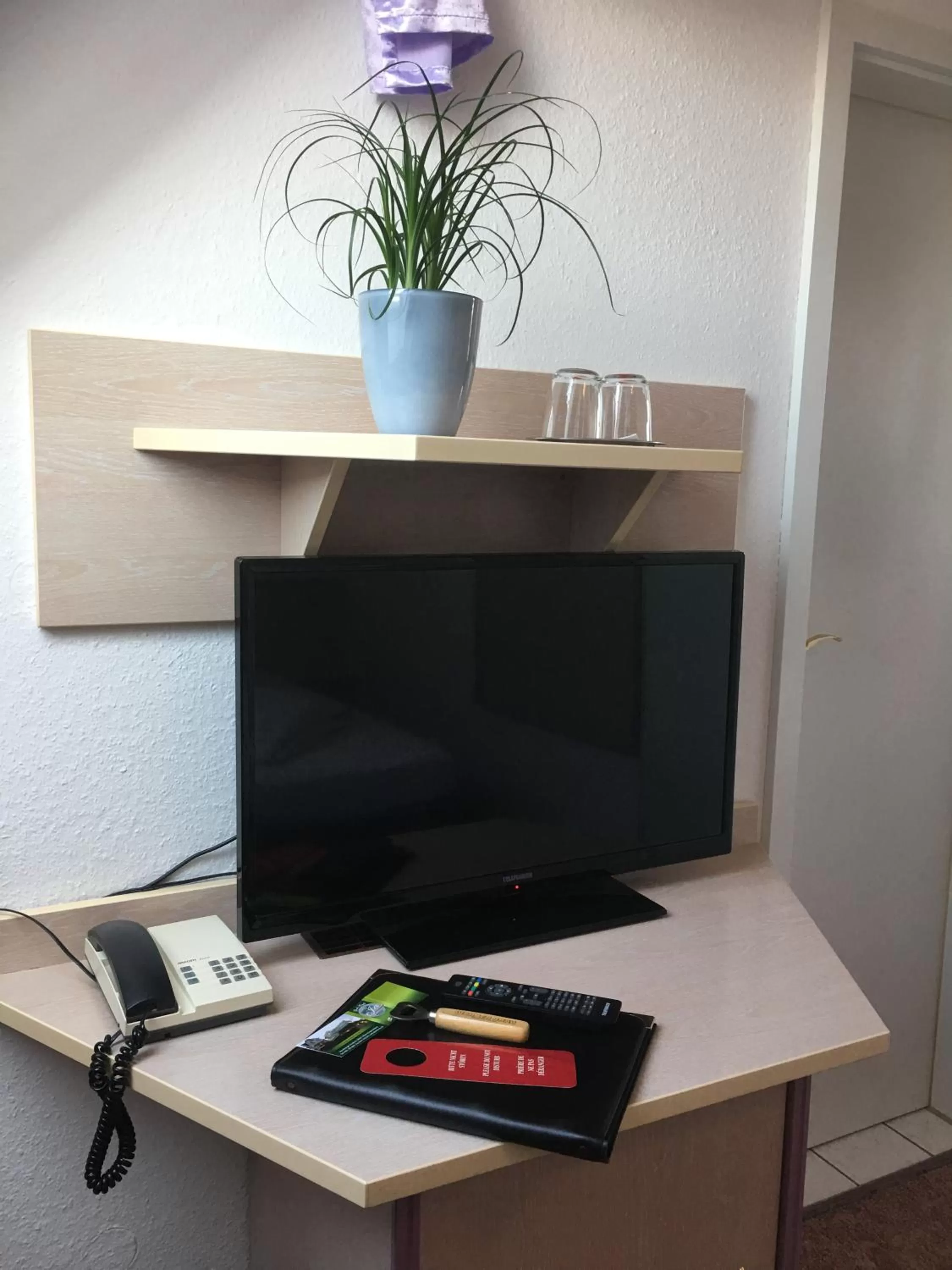 Photo of the whole room in Hotel & Restaurant Park Cafe ISA