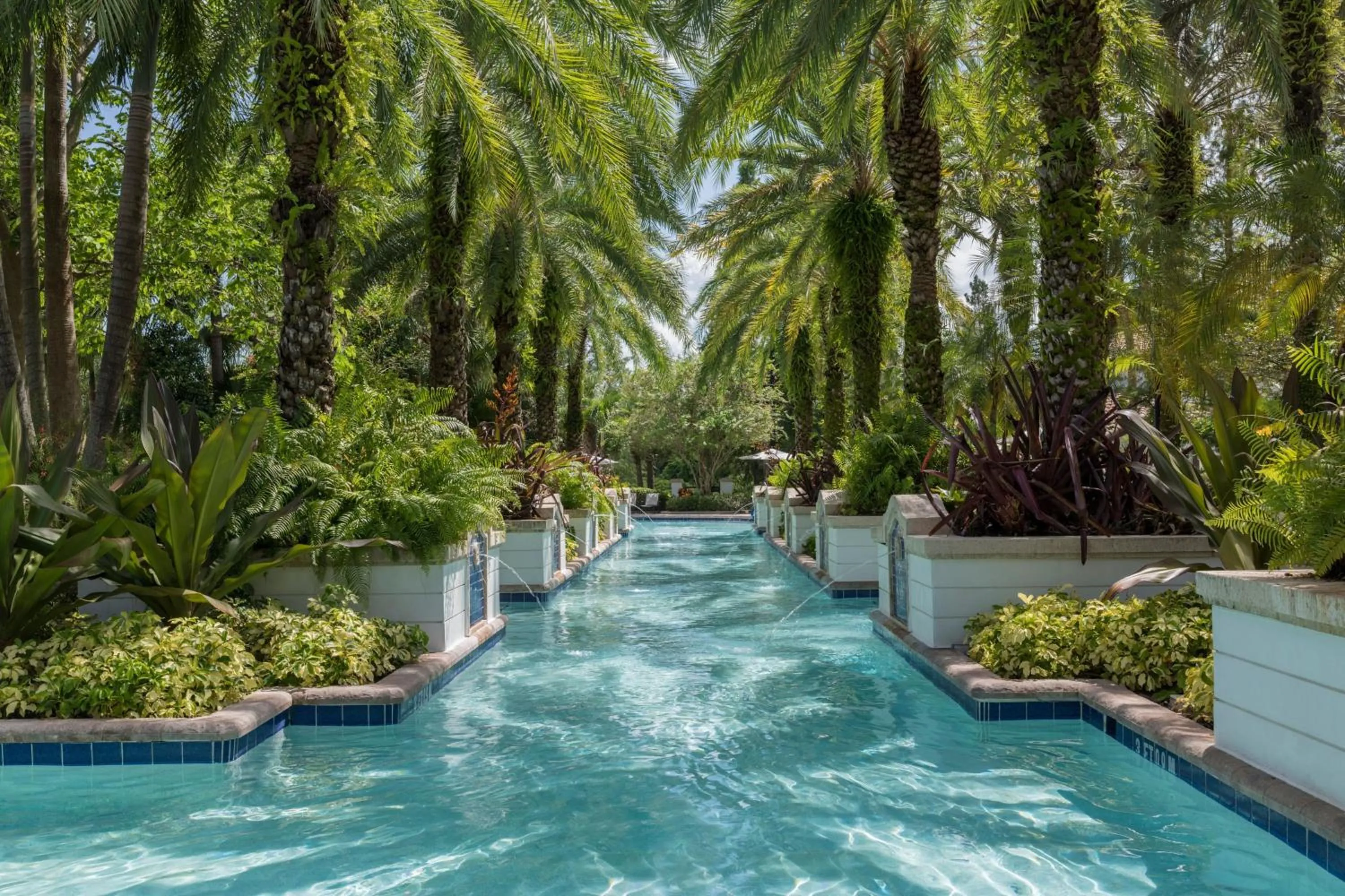 Swimming pool in Marriott's Lakeshore Reserve
