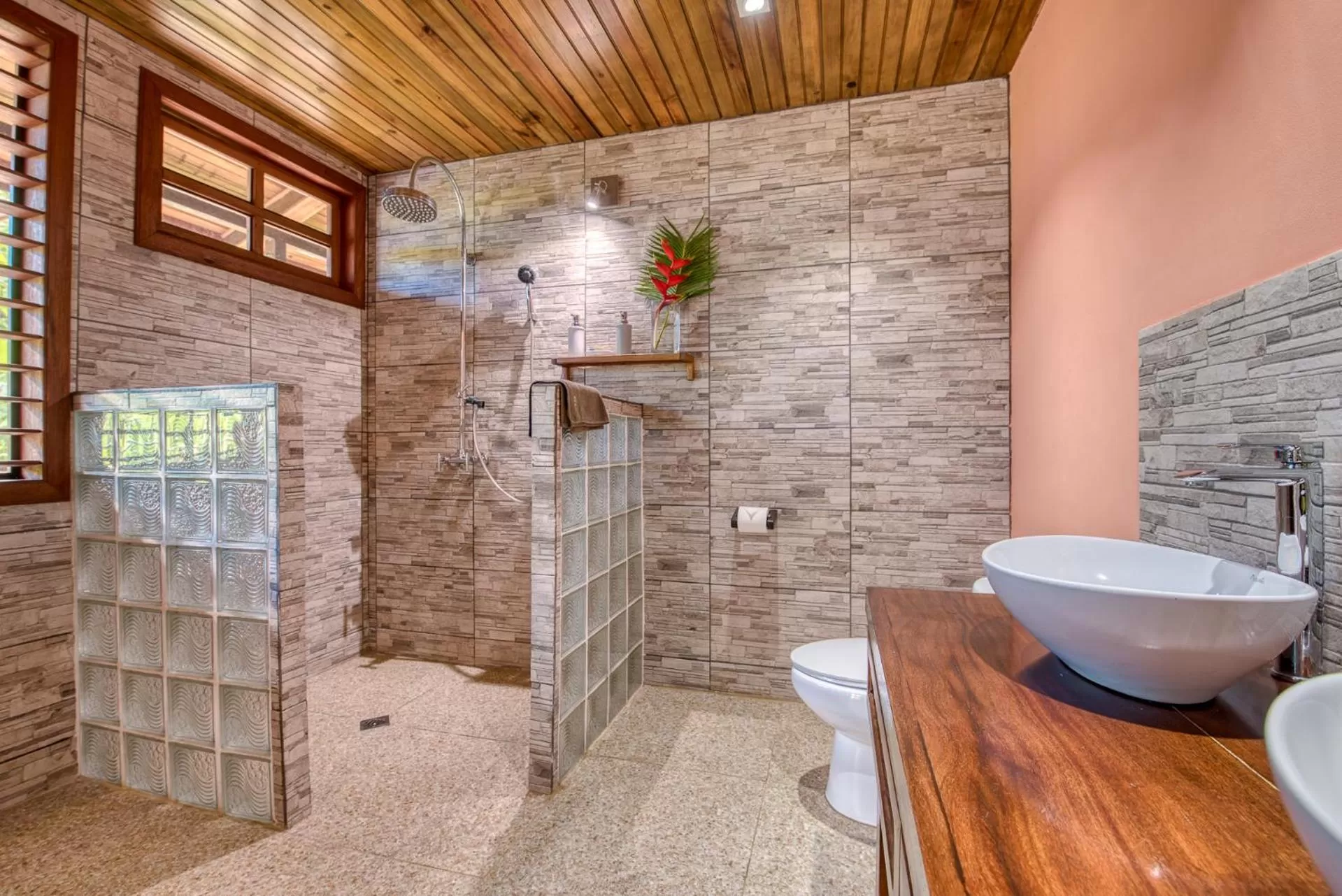 Shower, Bathroom in Oasis Bluff Beach