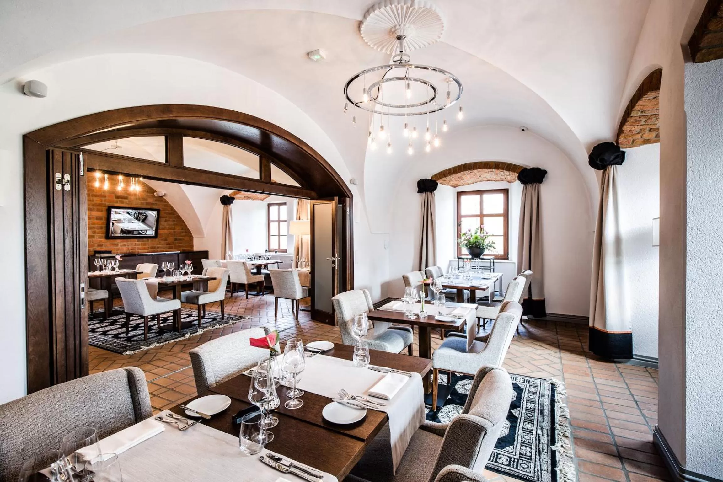 Restaurant/places to eat in Zamek Topacz