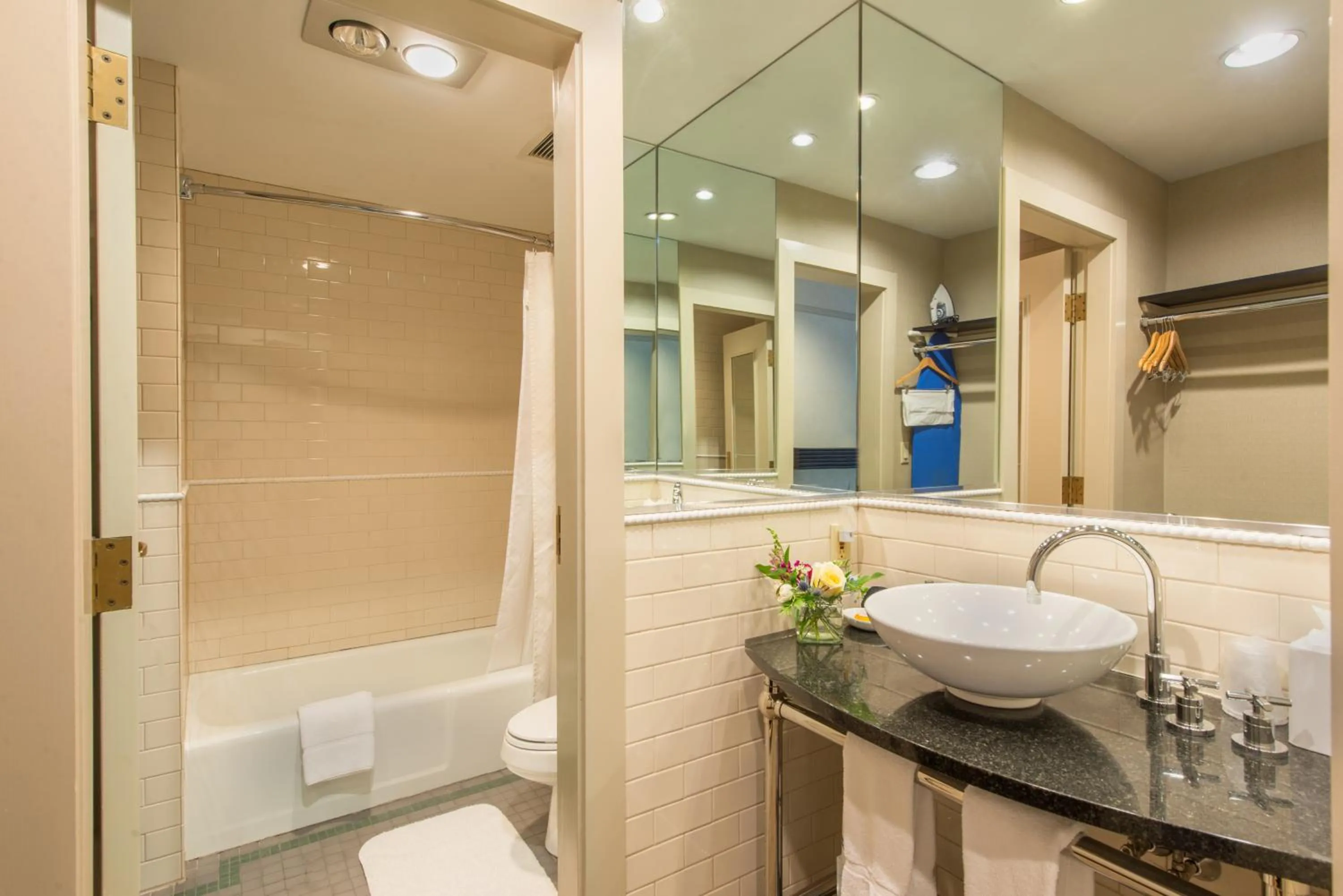 Bathroom in Breakwater Inn