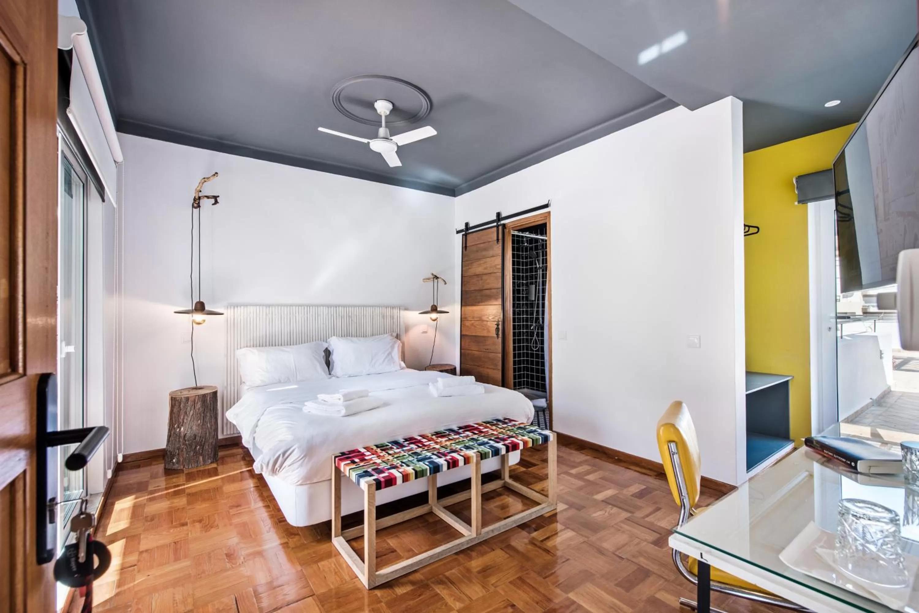 Bed in Lemon Tree Stay