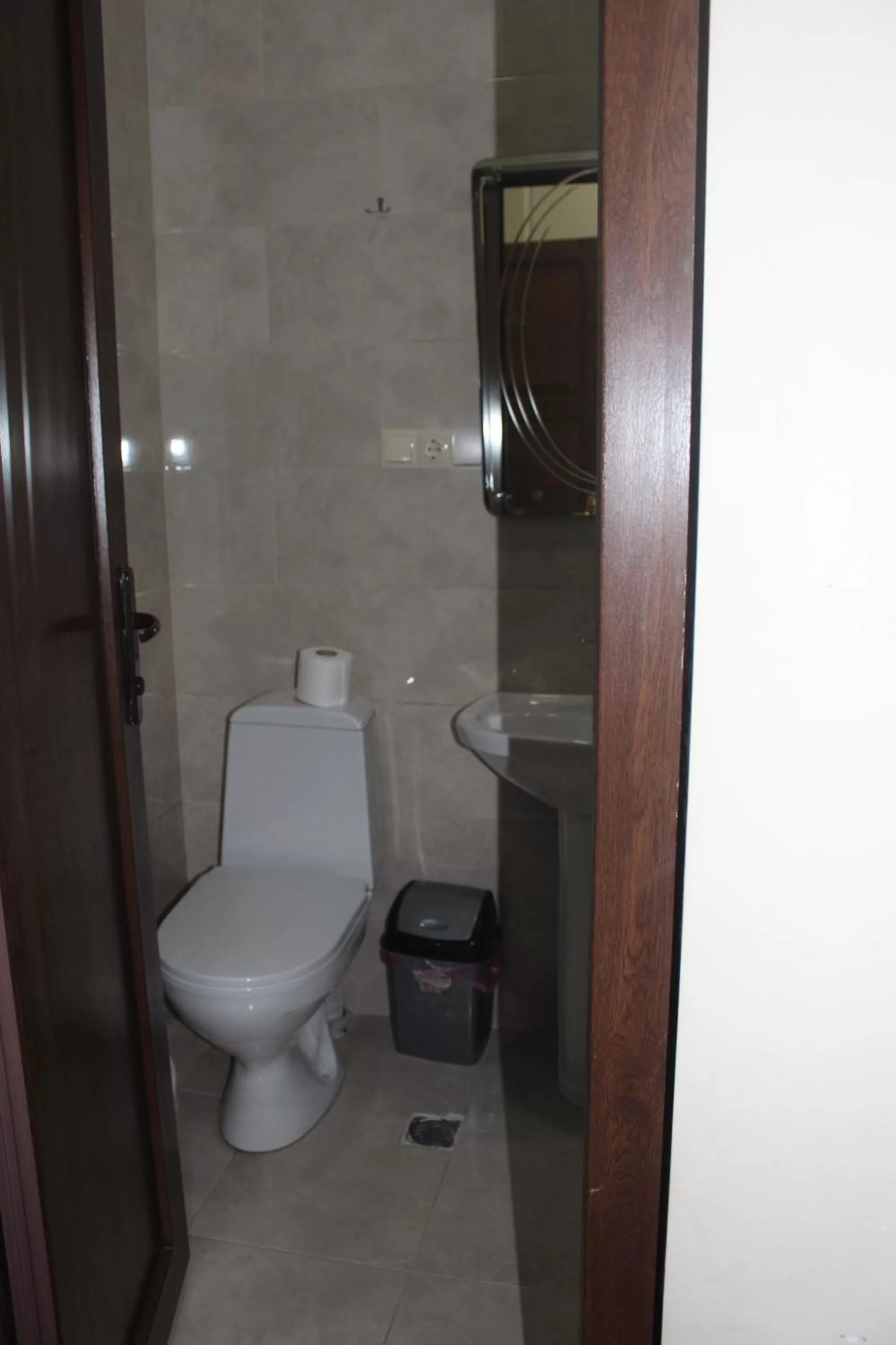 Bathroom in CATTALEYA