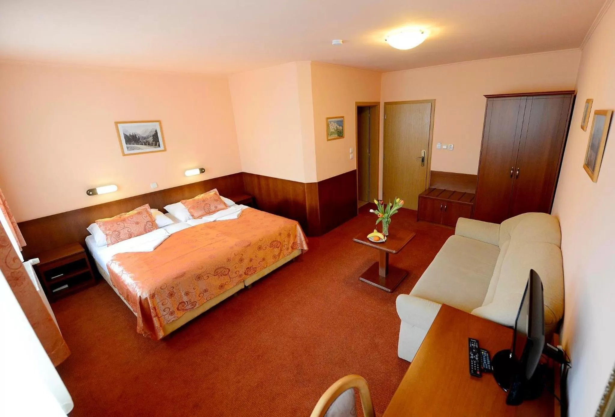 Photo of the whole room, Bed in Hotel Tilia