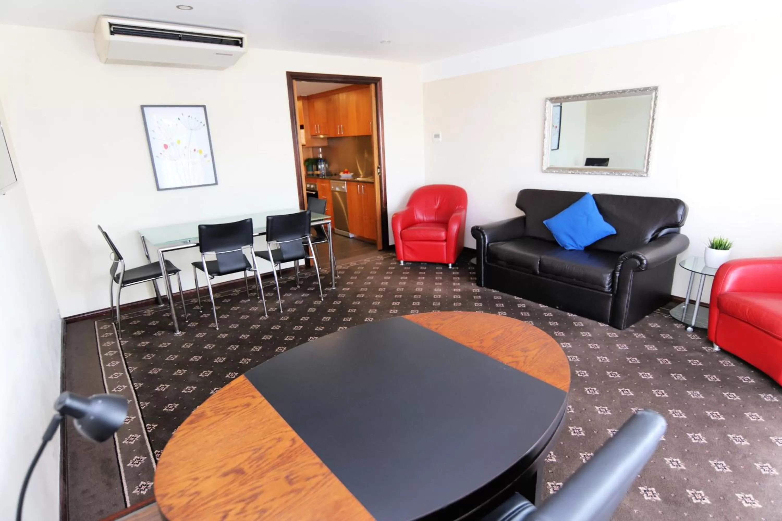 Living room in Best Western Plus Goulburn