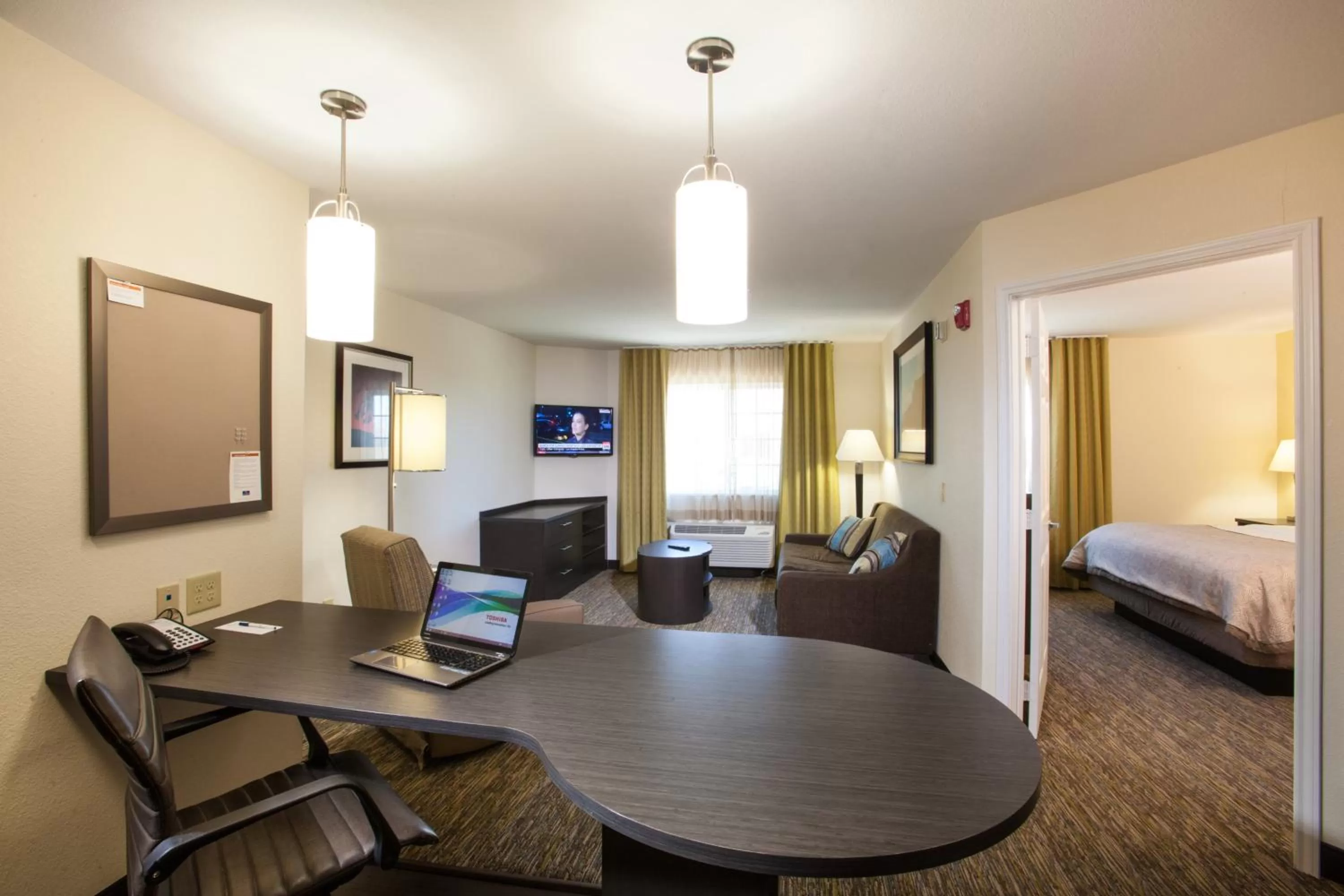 Photo of the whole room, Bed in Candlewood Suites New Braunfels by IHG