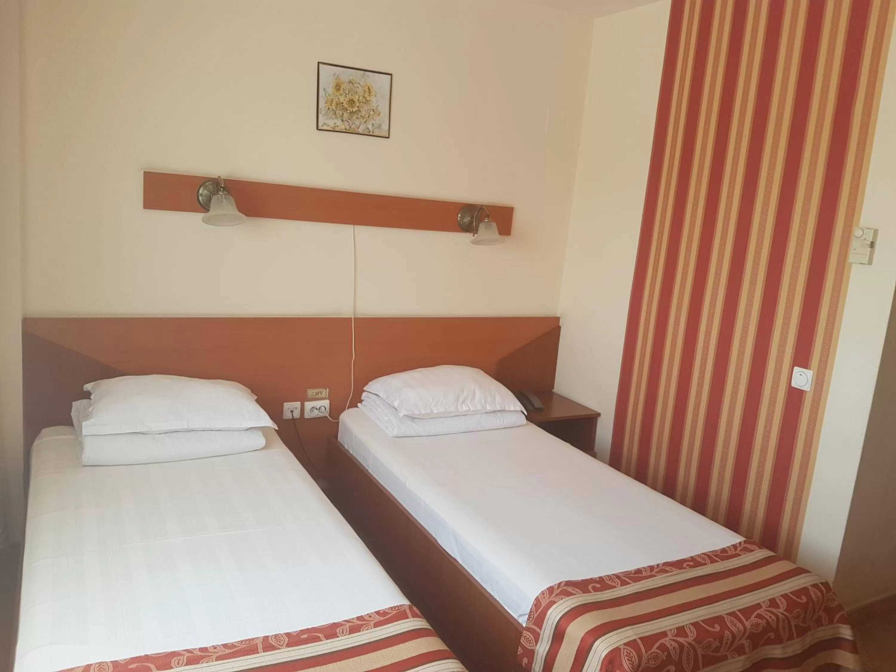 Bed in Hotel Transit