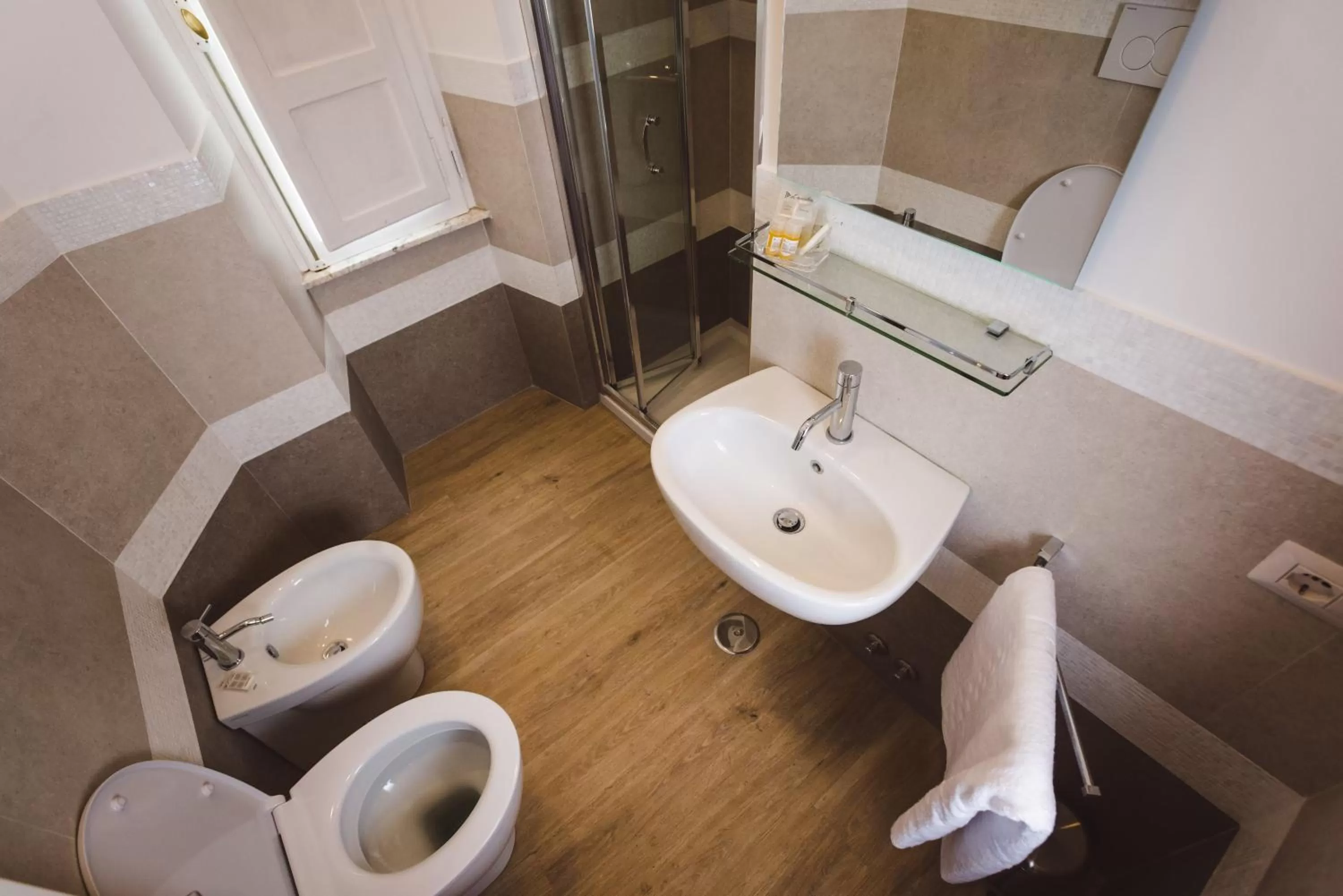 Angelina Rooms in Rome