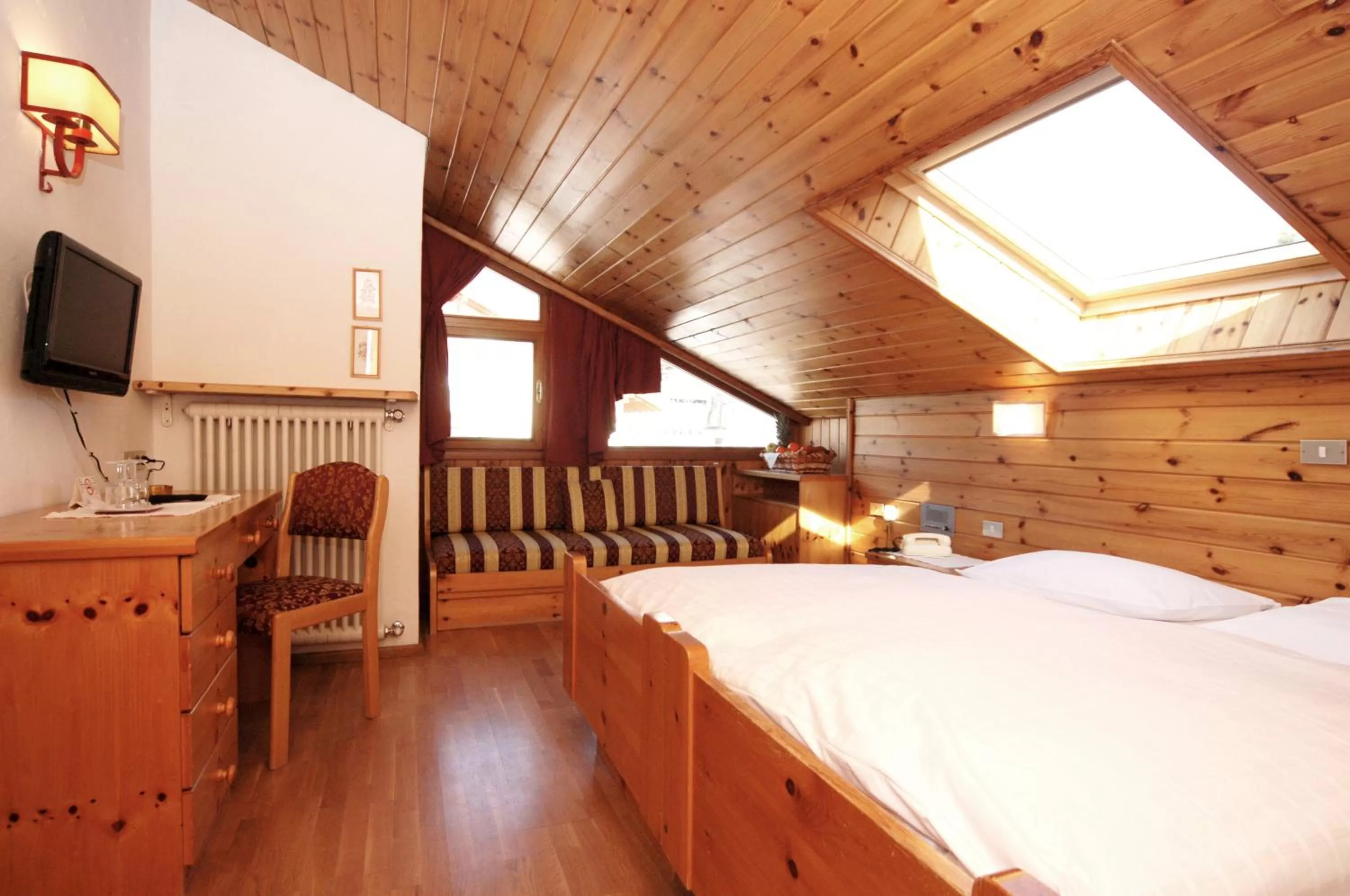 Photo of the whole room, Bed in Park Hotel Villa Trunka Lunka