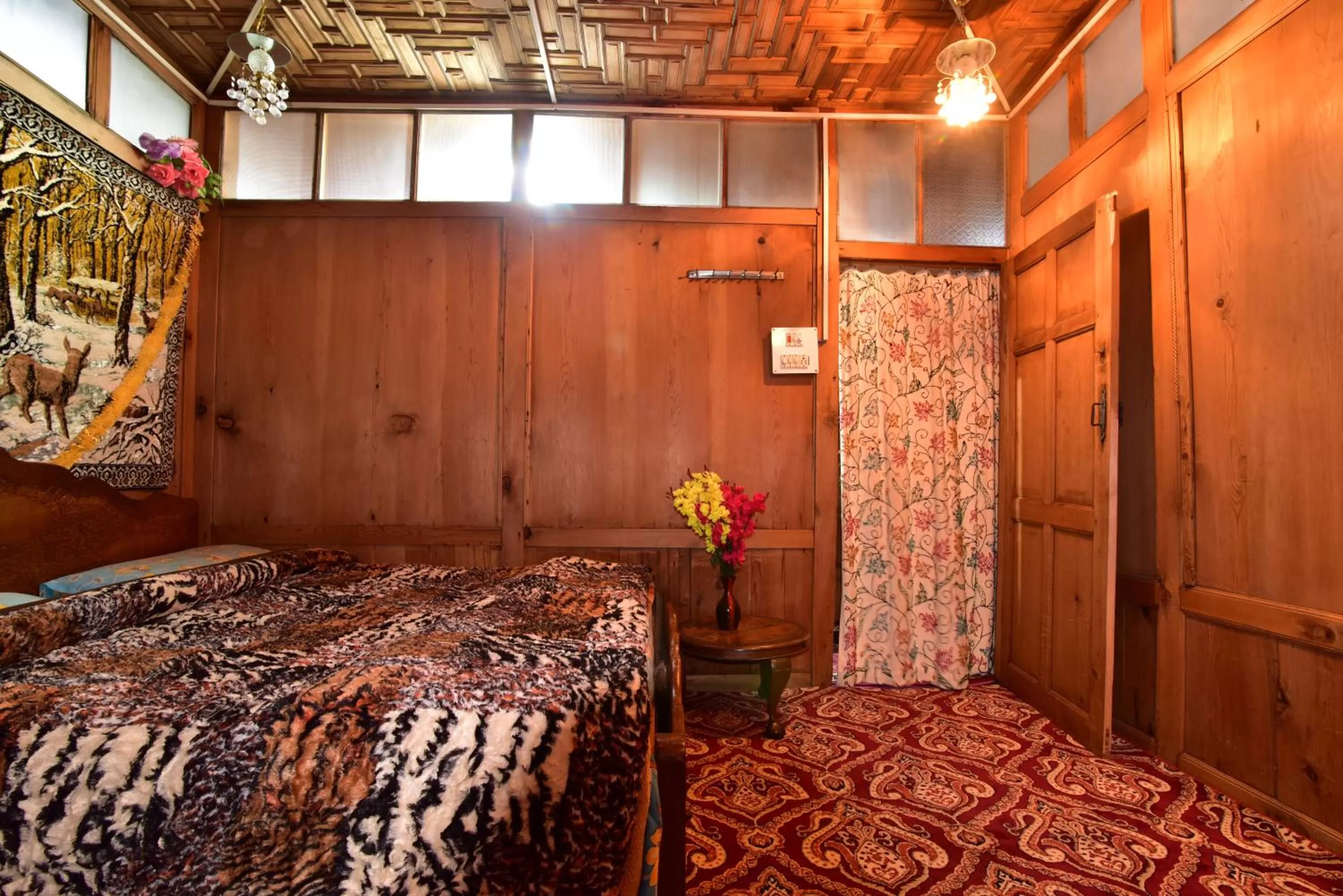 Bedroom in Lake Palace Group Of House Boats